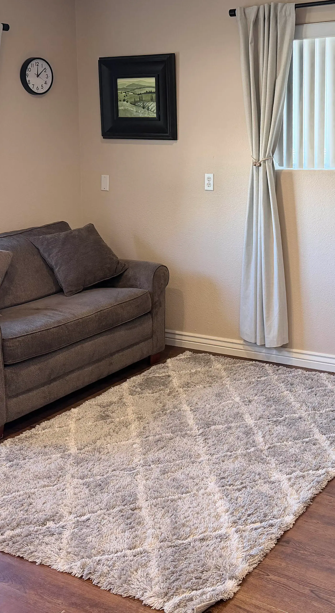 Near Parks, Shops & Eats! Bullhead City Casita