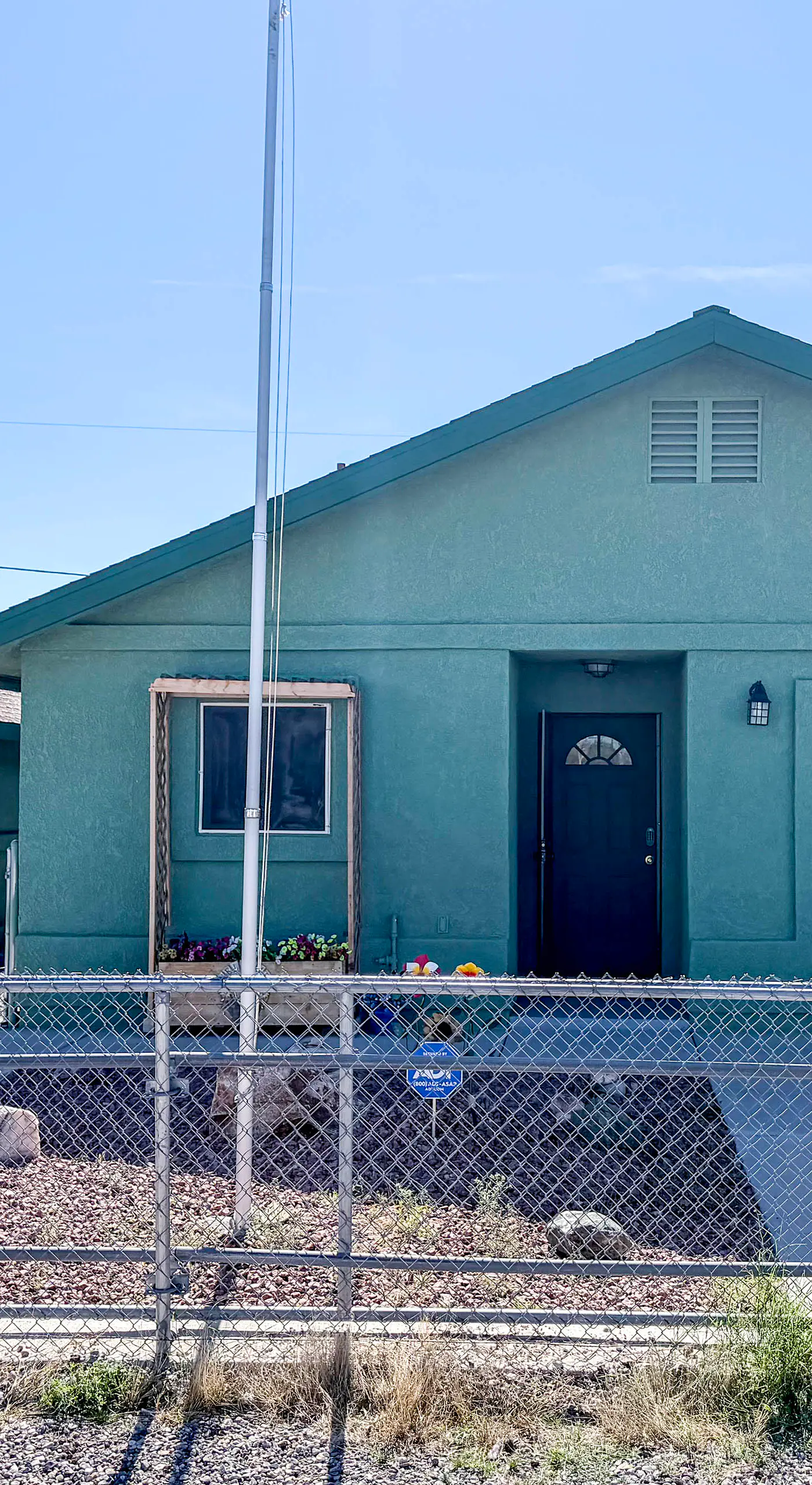 2 Mi to Rotary Park! Pet-Friendly Home w/ Fire Pit