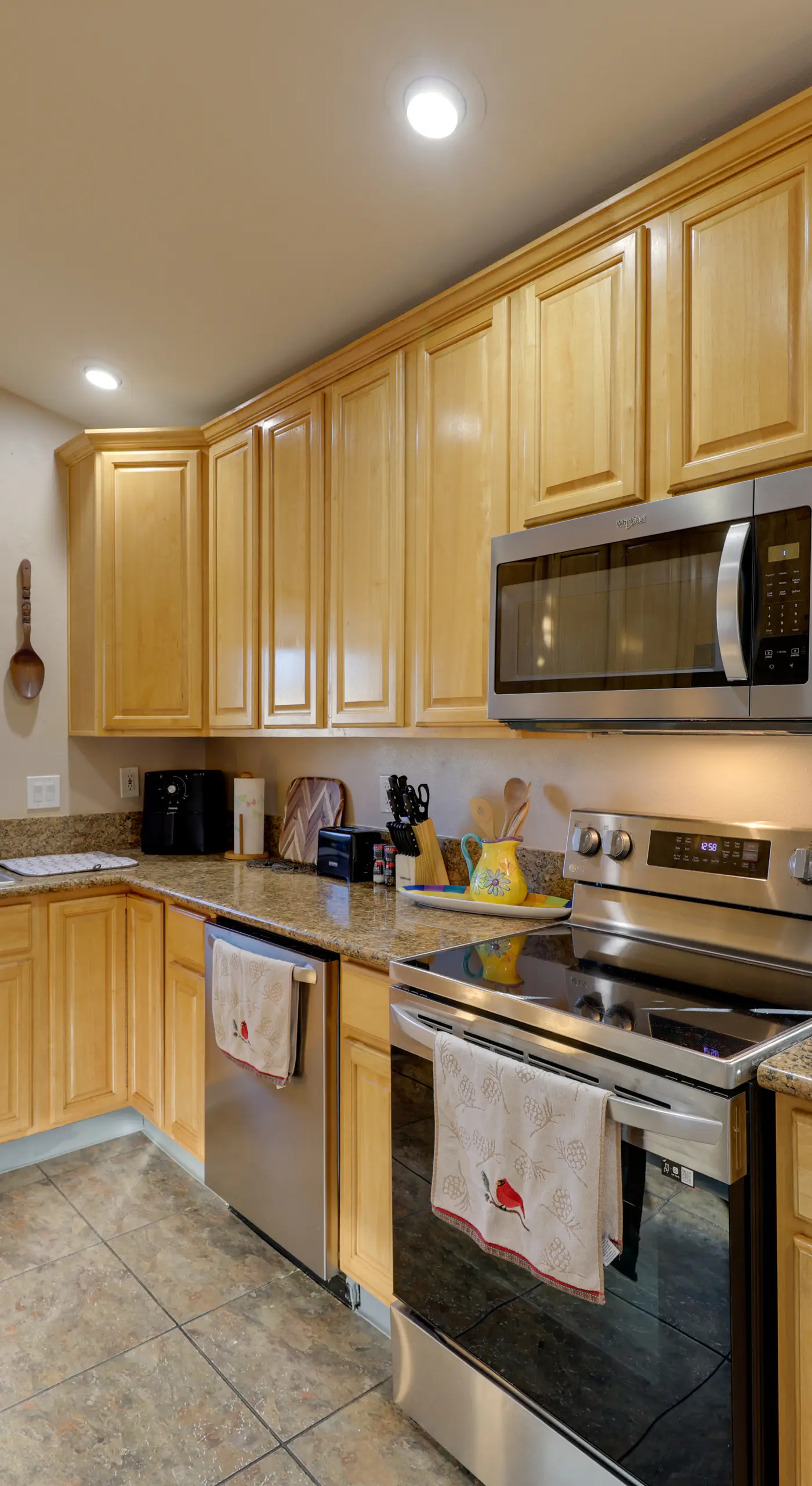 2 Mi to Rotary Park! Pet-Friendly Home w/ Fire Pit