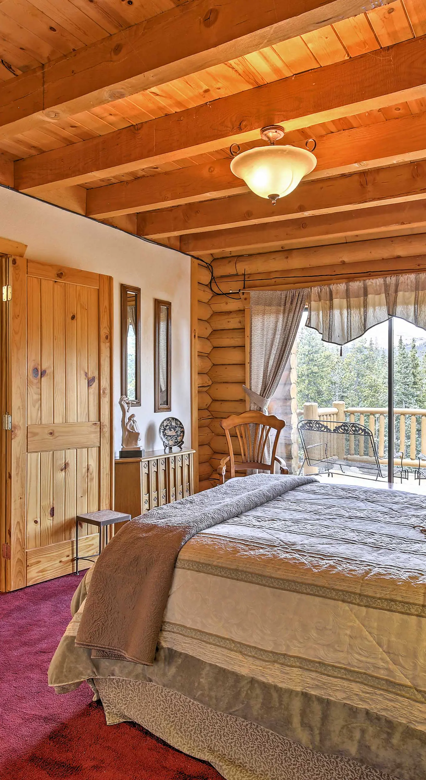 Expansive Alma Cabin w/ Hot Tub & Mountain Views!
