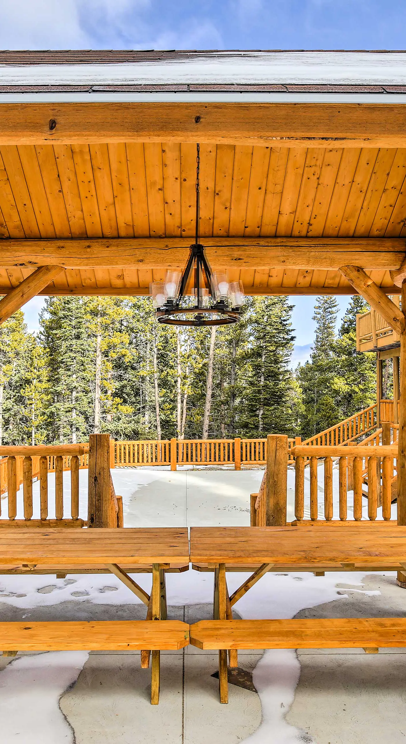 Expansive Alma Cabin w/ Hot Tub & Mountain Views!