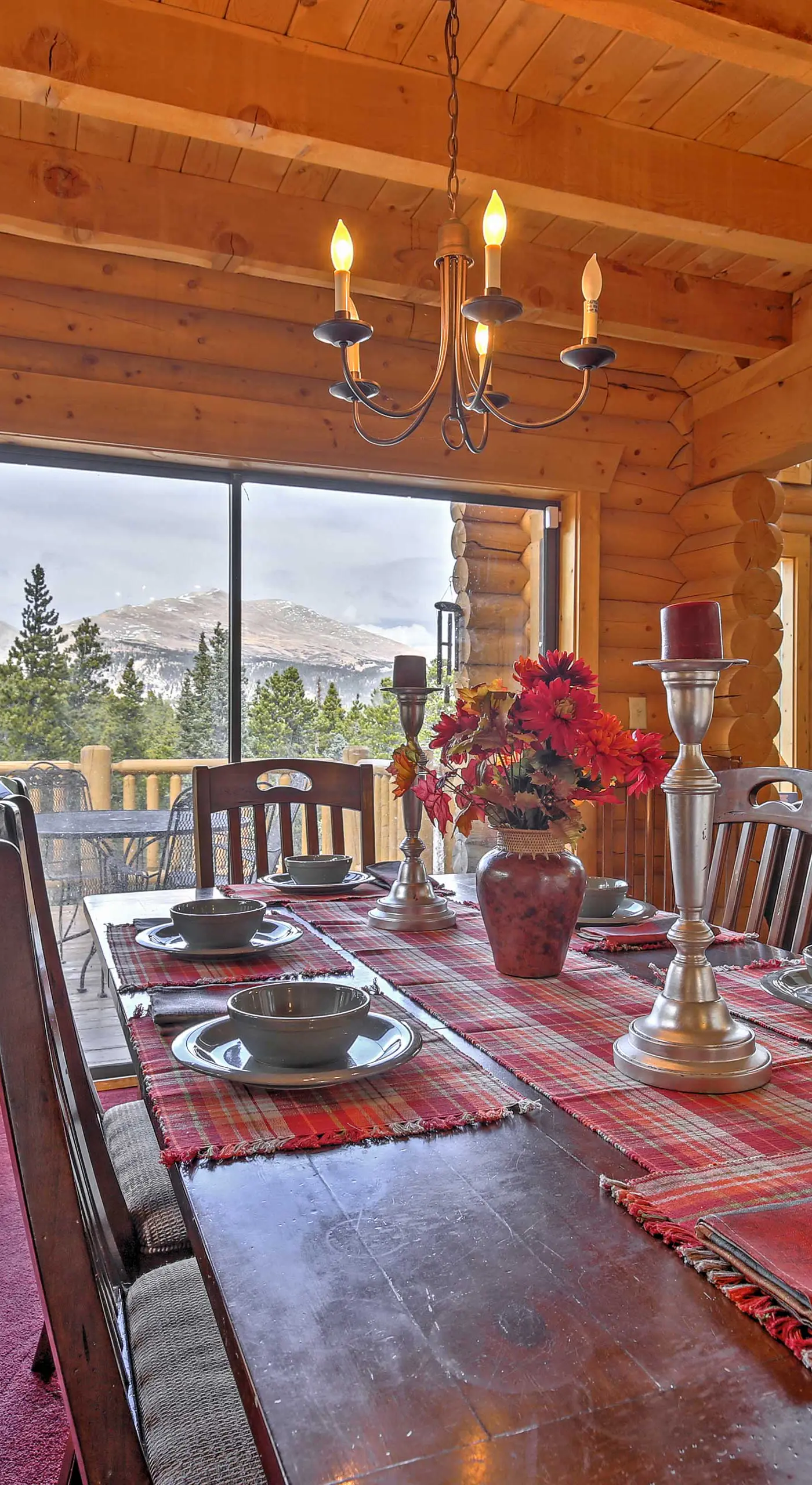 Expansive Alma Cabin w/ Hot Tub & Mountain Views!