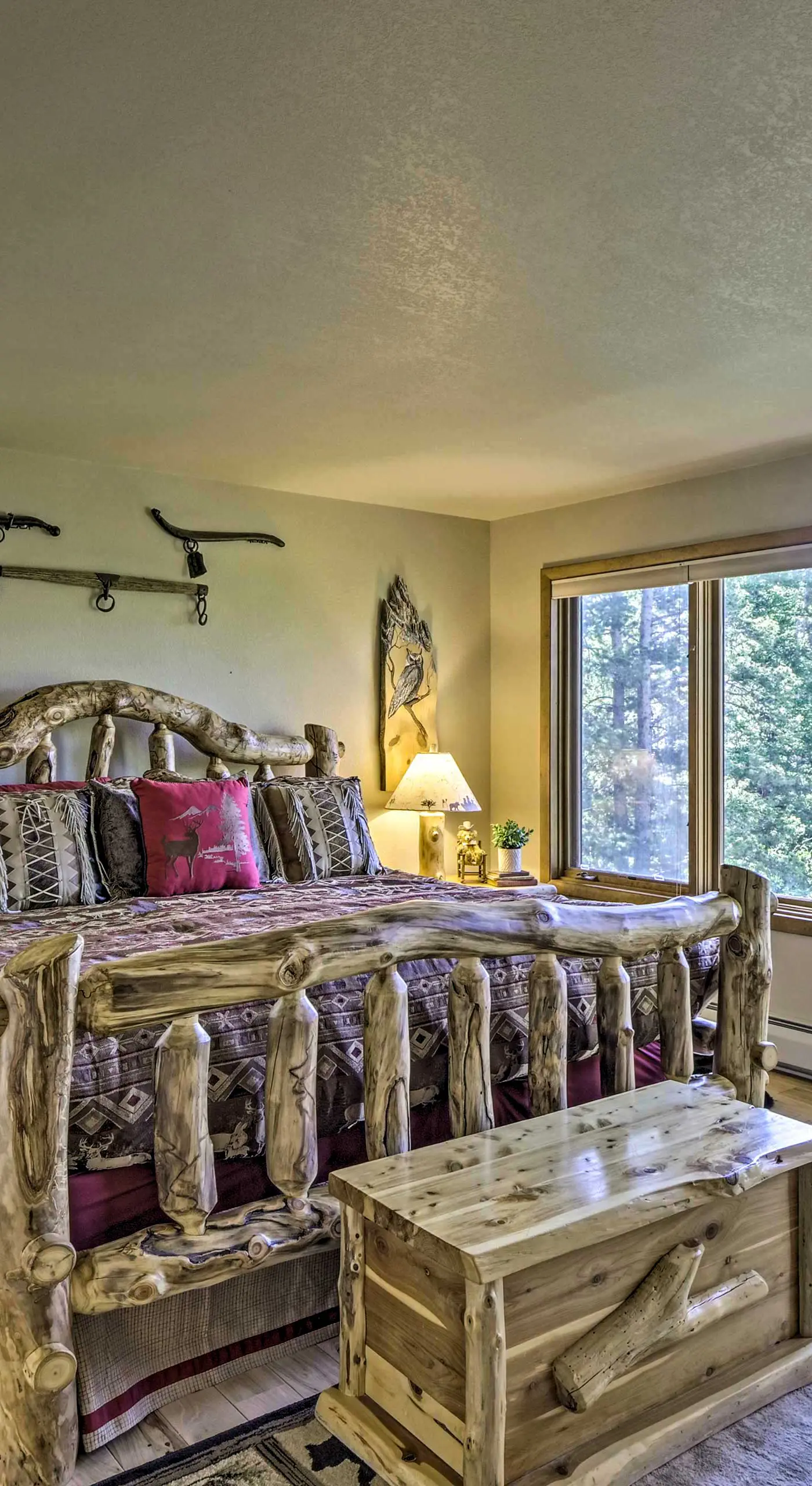 Spacious Fairplay Retreat w/ Hot Tub & Fire Pit!
