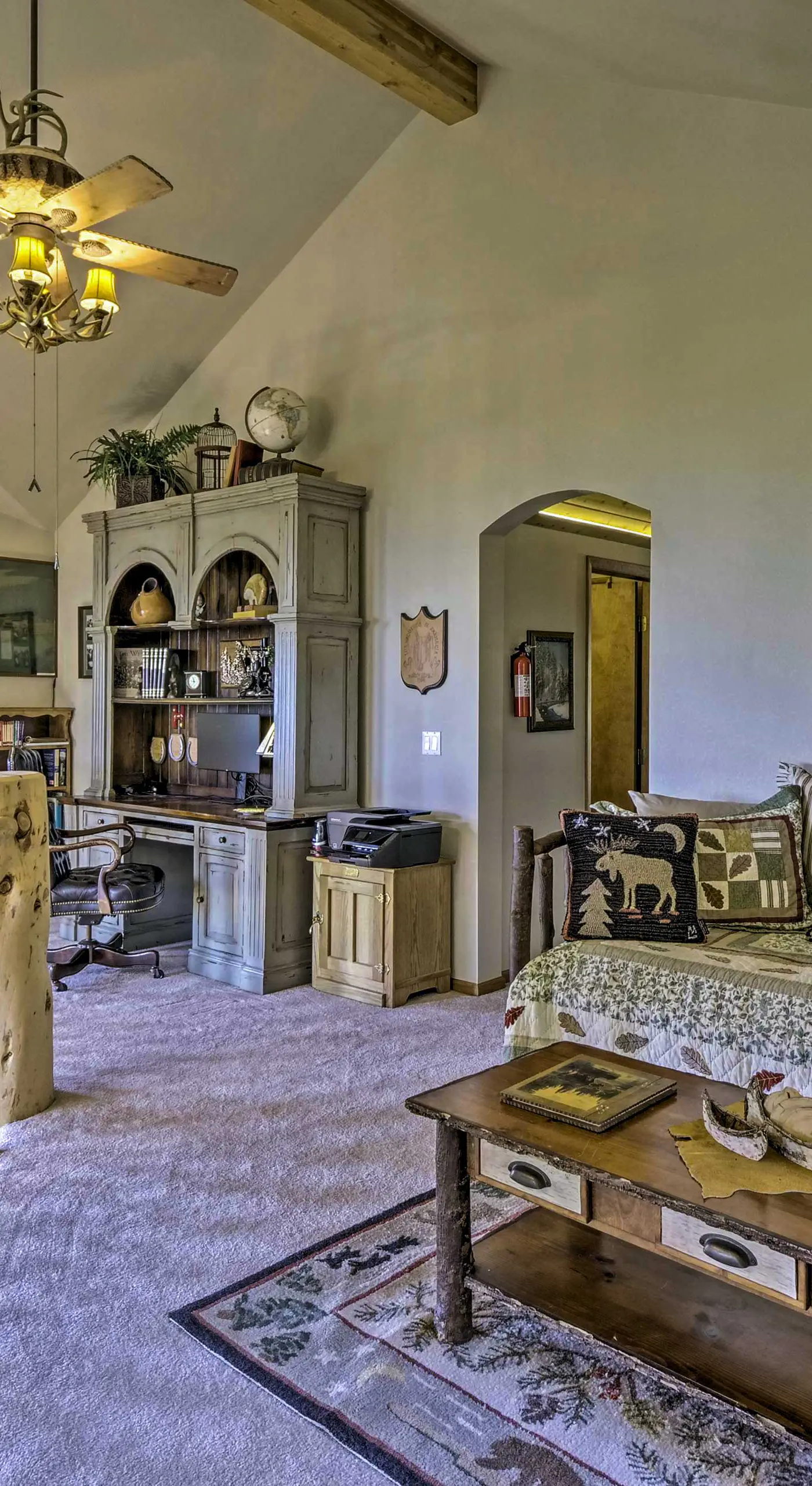 Spacious Fairplay Retreat w/ Hot Tub & Fire Pit!