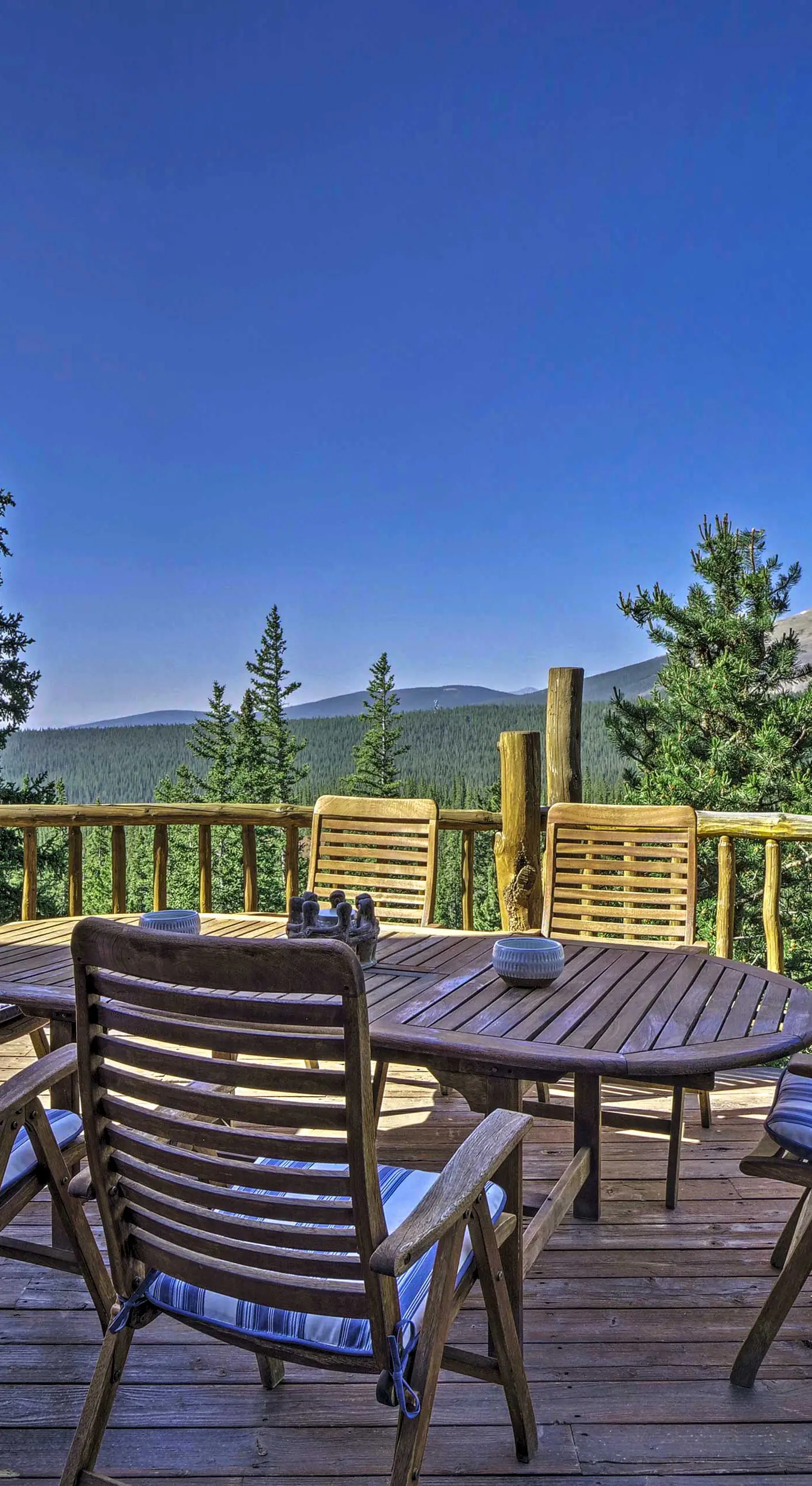 Spacious Fairplay Retreat w/ Hot Tub & Fire Pit!