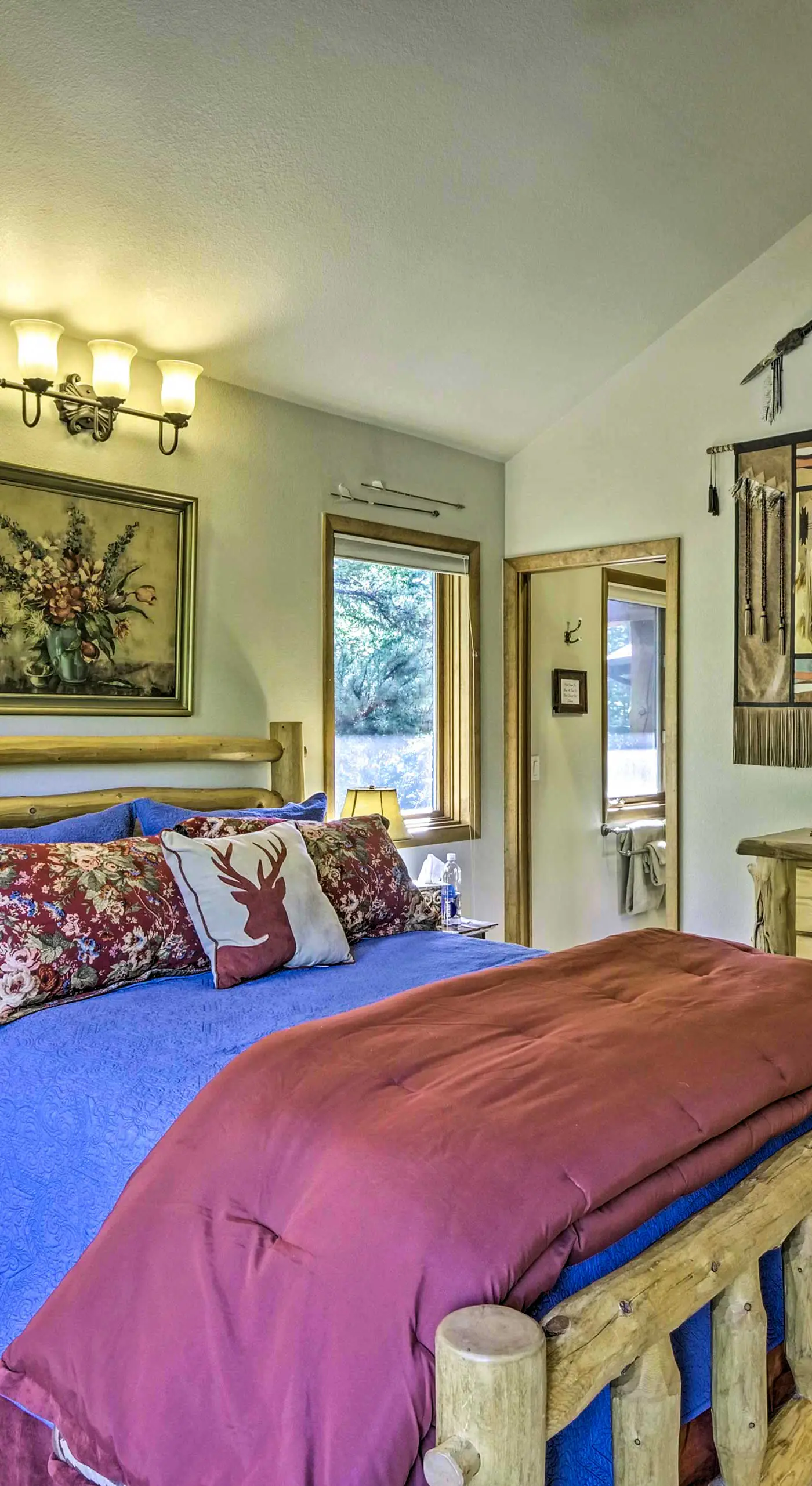 Spacious Fairplay Retreat w/ Hot Tub & Fire Pit!