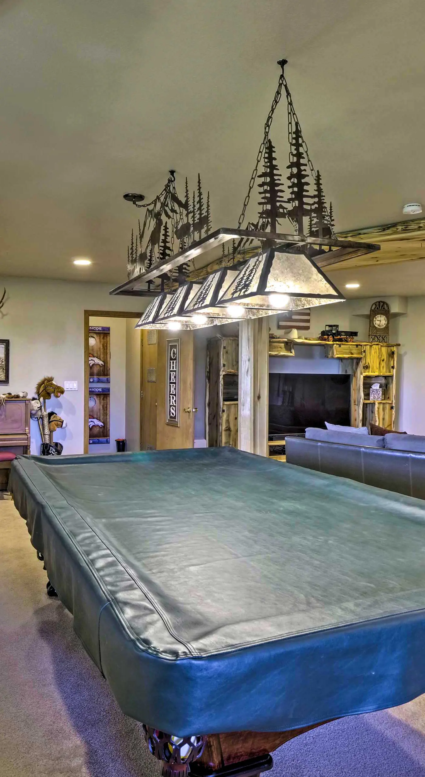 Spacious Fairplay Retreat w/ Hot Tub & Fire Pit!