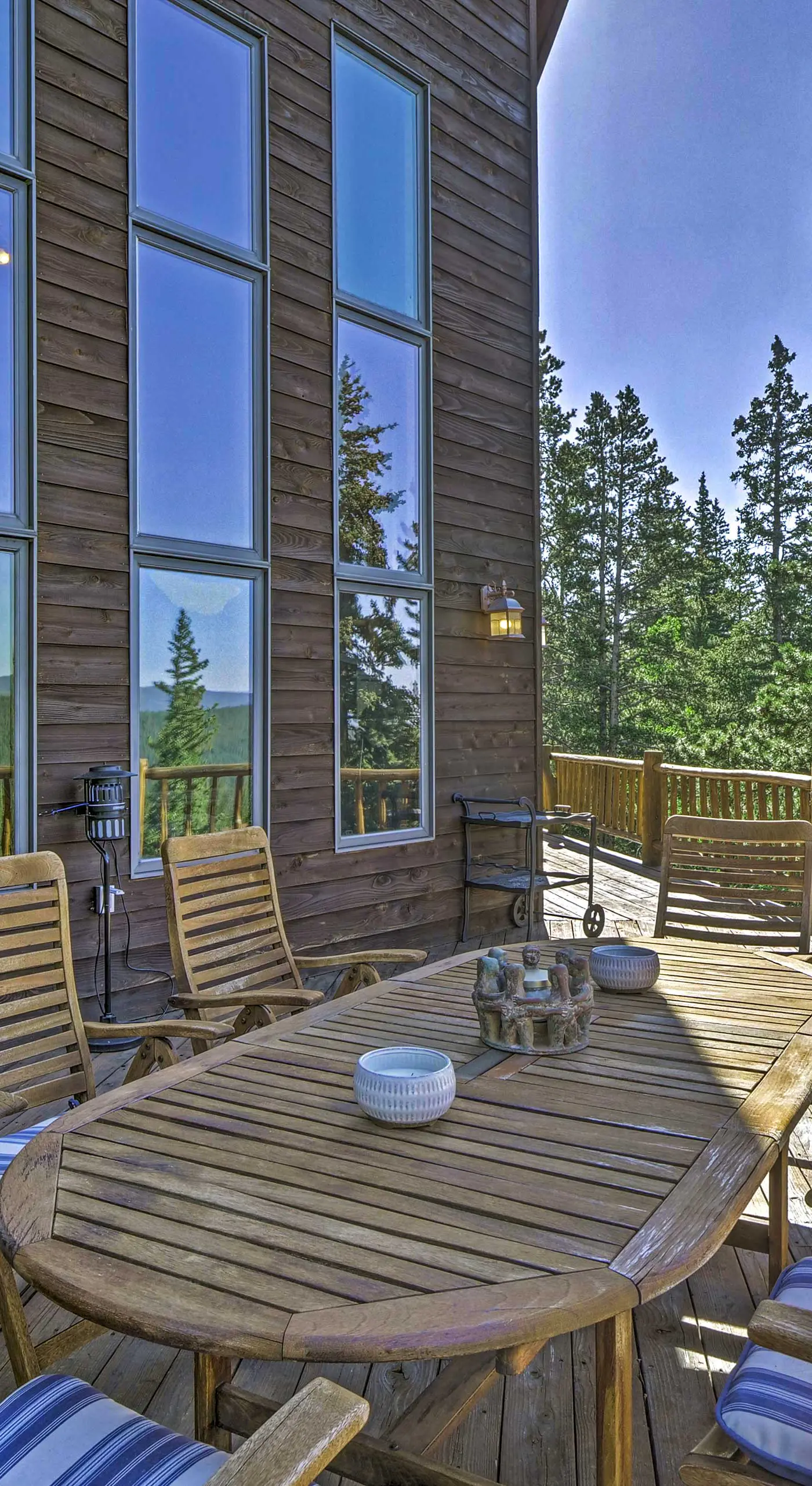 Spacious Fairplay Retreat w/ Hot Tub & Fire Pit!