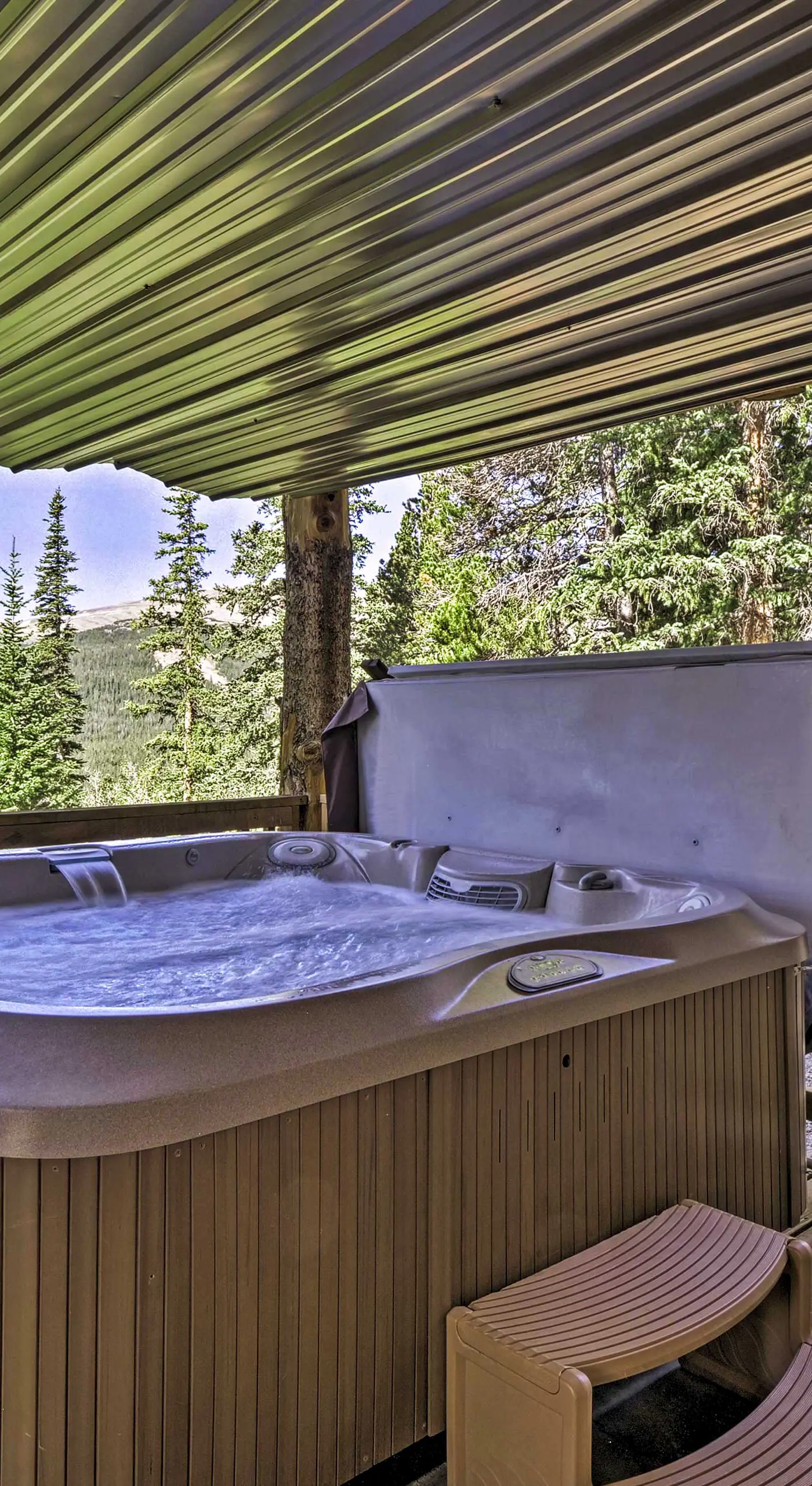 Spacious Fairplay Retreat w/ Hot Tub & Fire Pit!