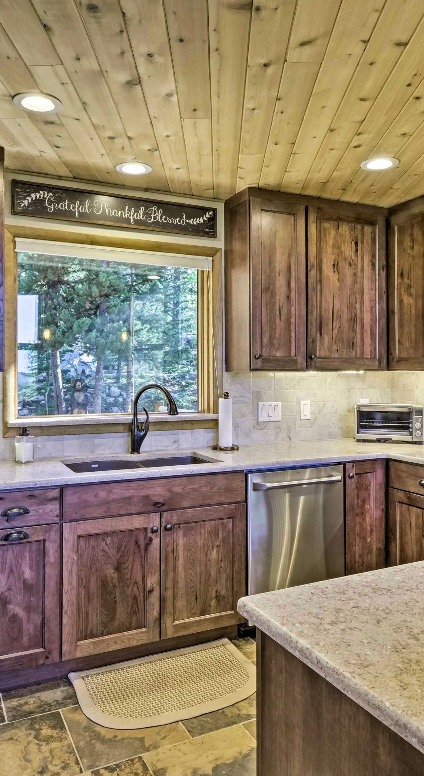 Spacious Fairplay Retreat w/ Hot Tub & Fire Pit!