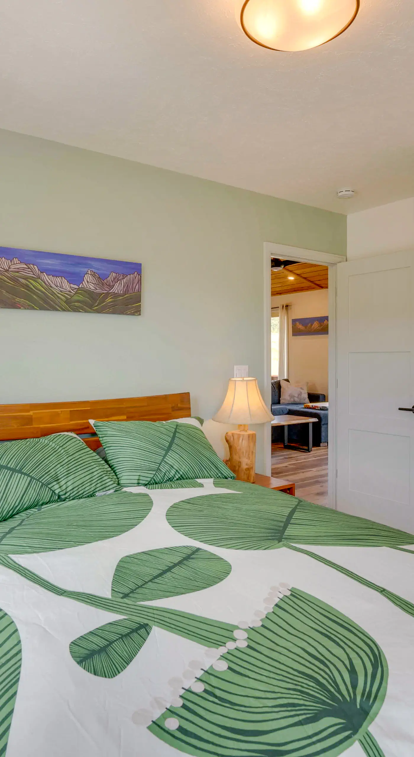 Warm Springs Ranch Mtn View & Deck: Fairplay Cabin