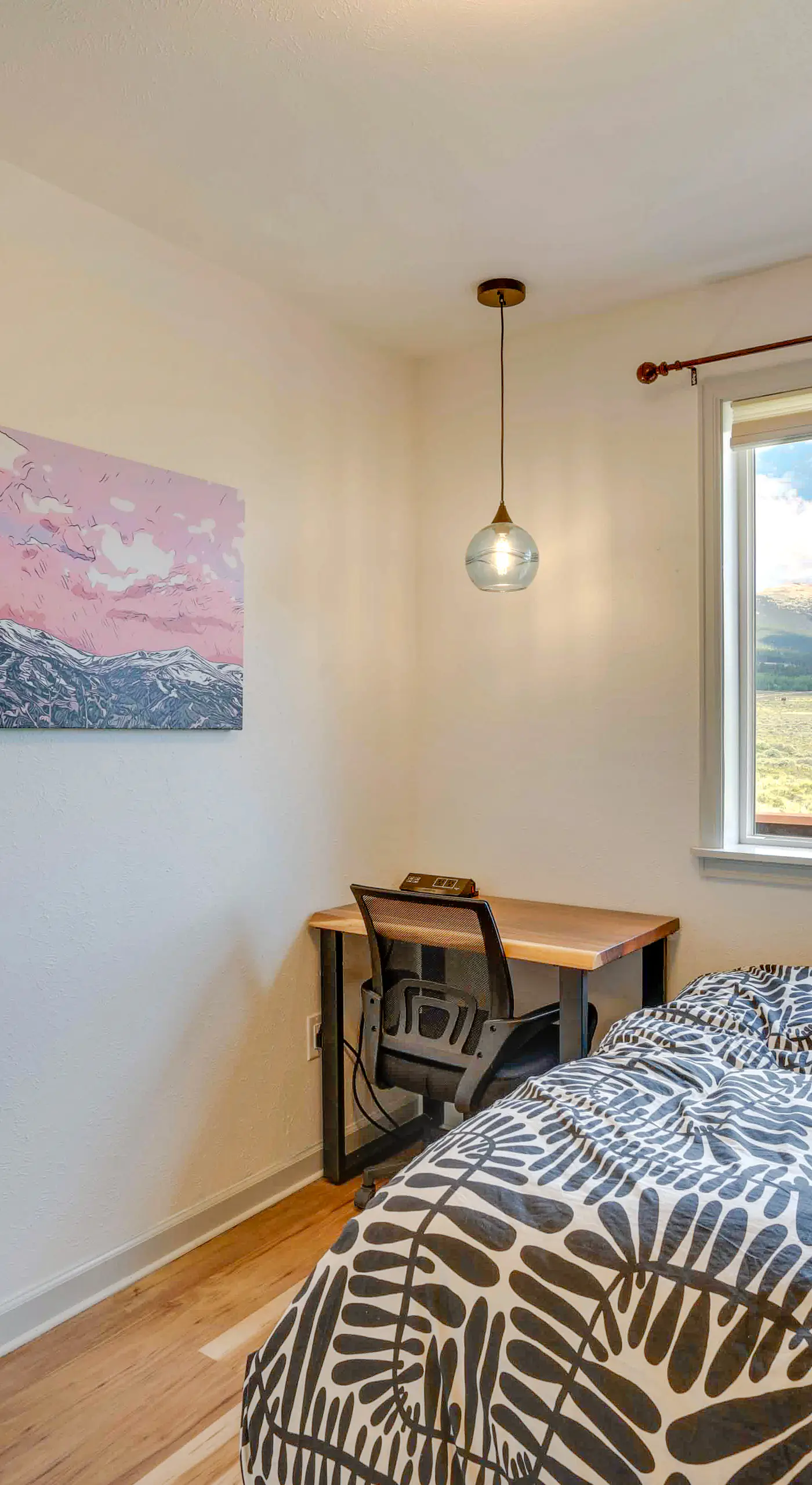 Warm Springs Ranch Mtn View & Deck: Fairplay Cabin