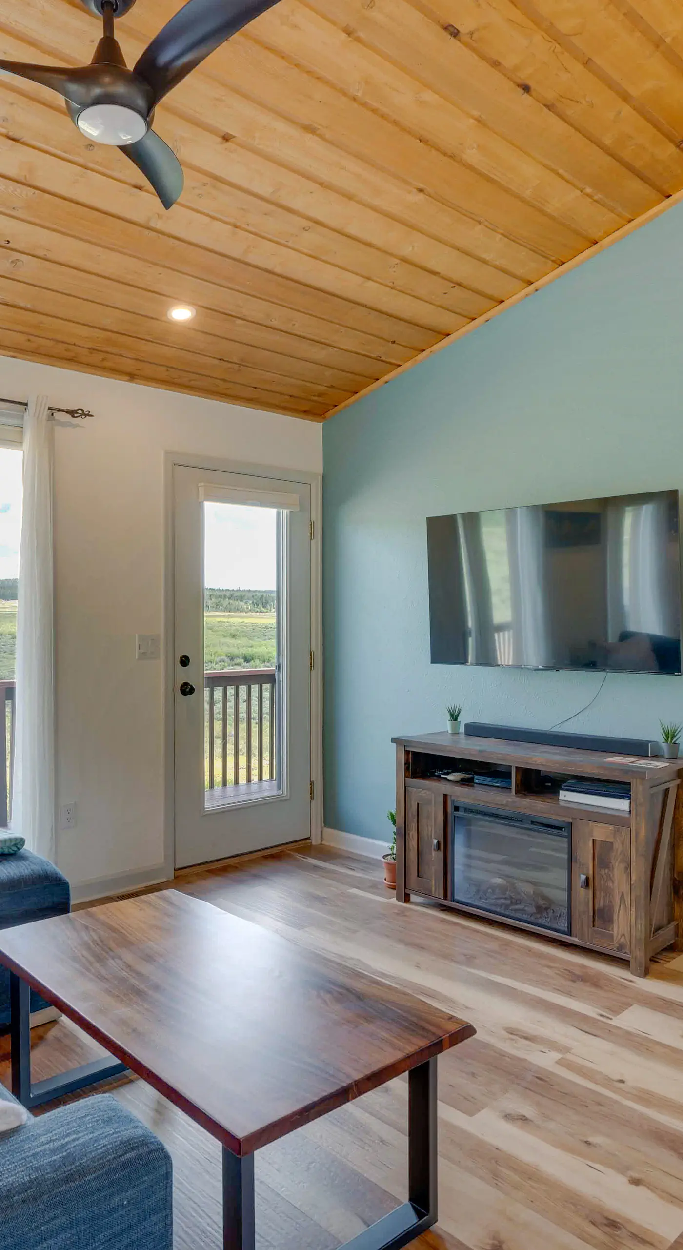 Warm Springs Ranch Mtn View & Deck: Fairplay Cabin