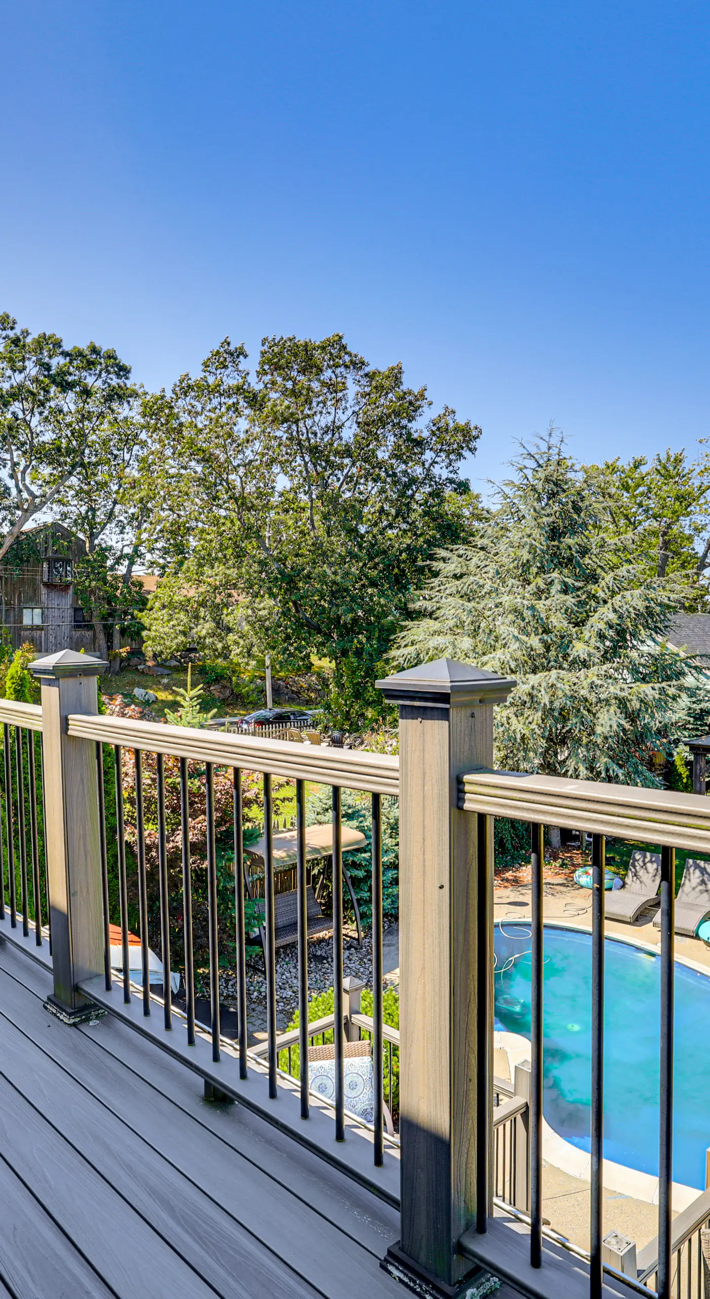 Near Yale & Lighthouse Point Beach: Home w/ Pool!