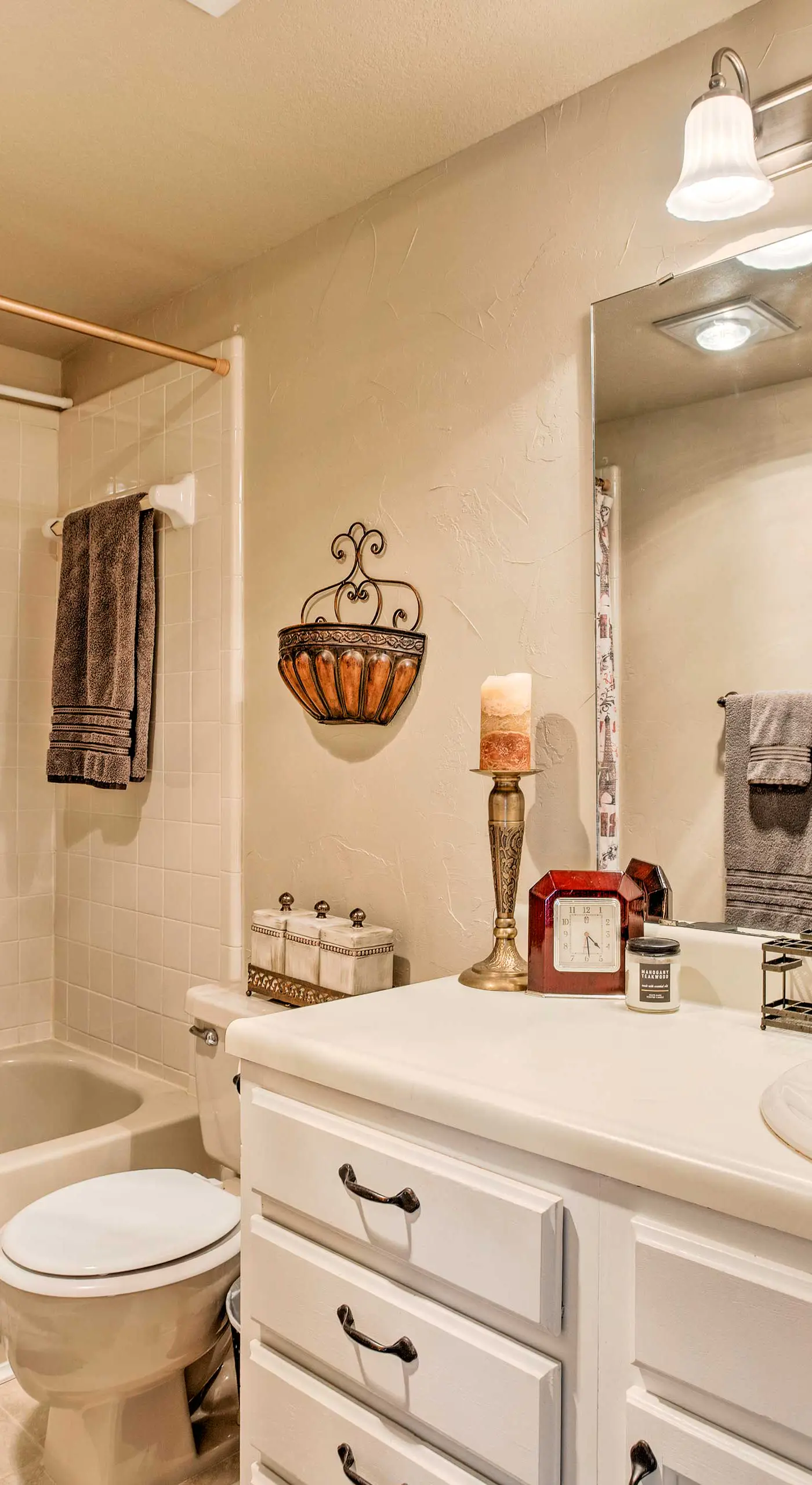 Oklahoma City Vacation Rental Near Lake & Trails!