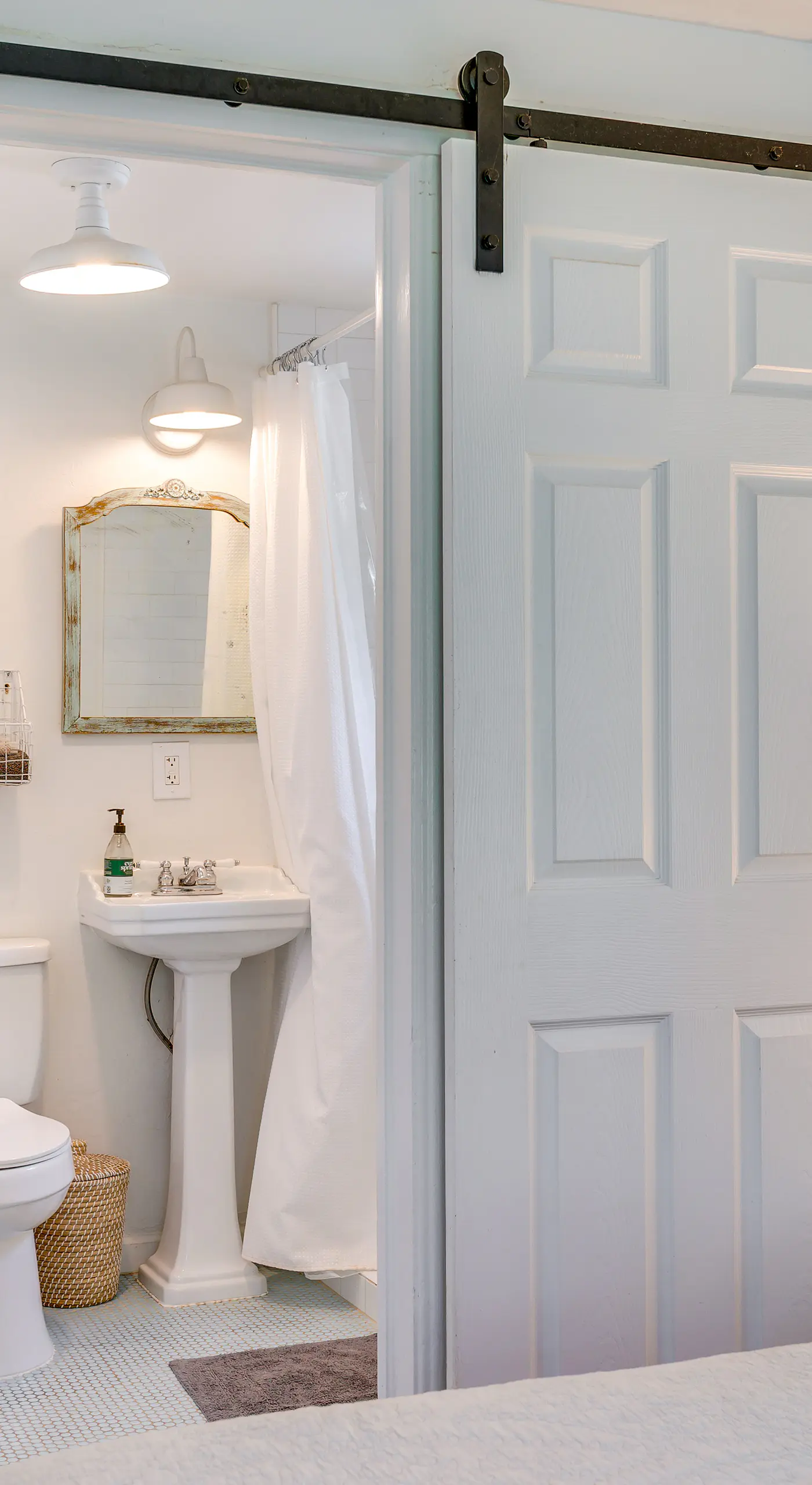 Cozy Studio in Heart of OKC Plaza District!
