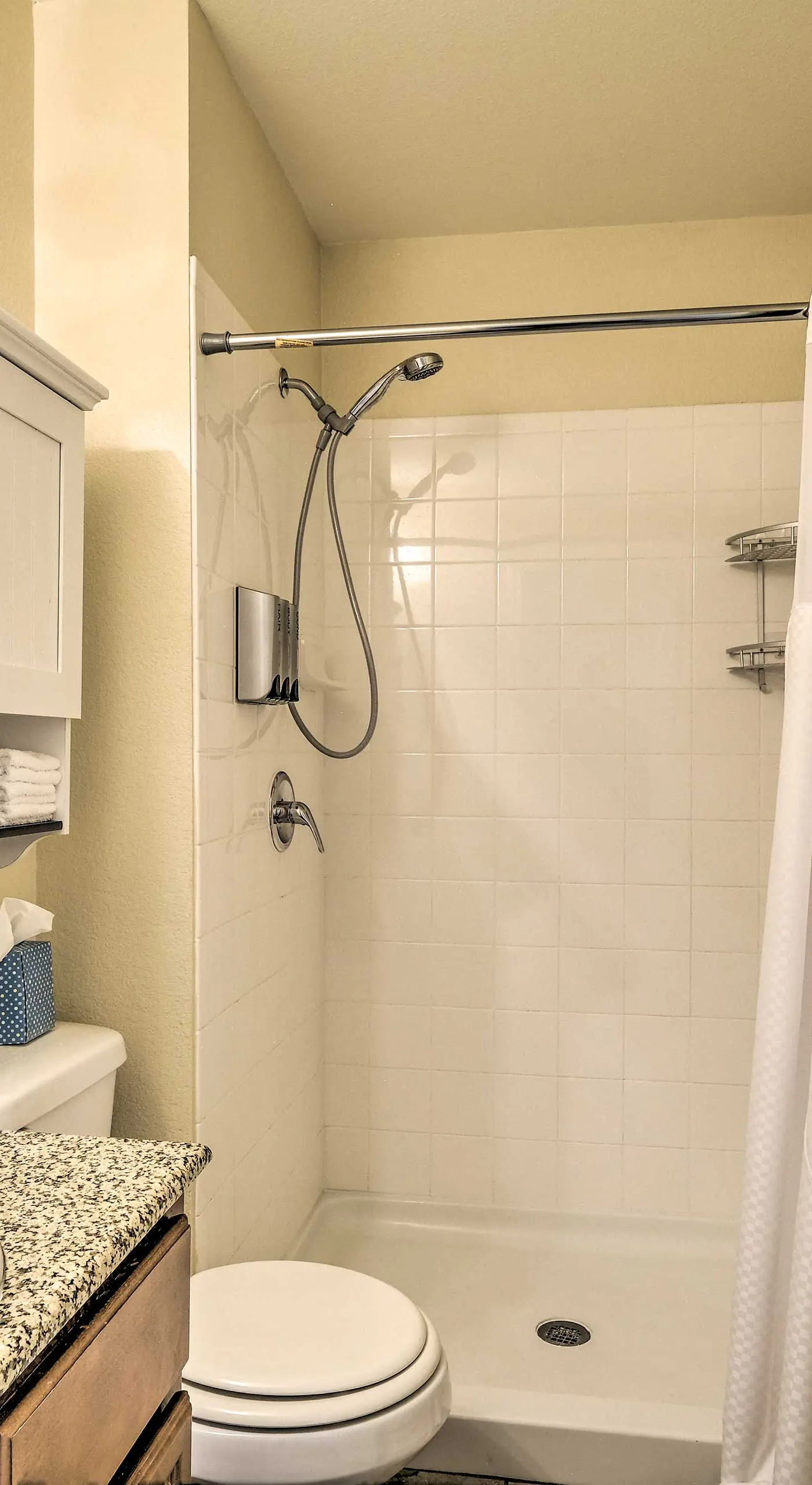 Walk to Lake + Pool Access! Family Gem in Afton