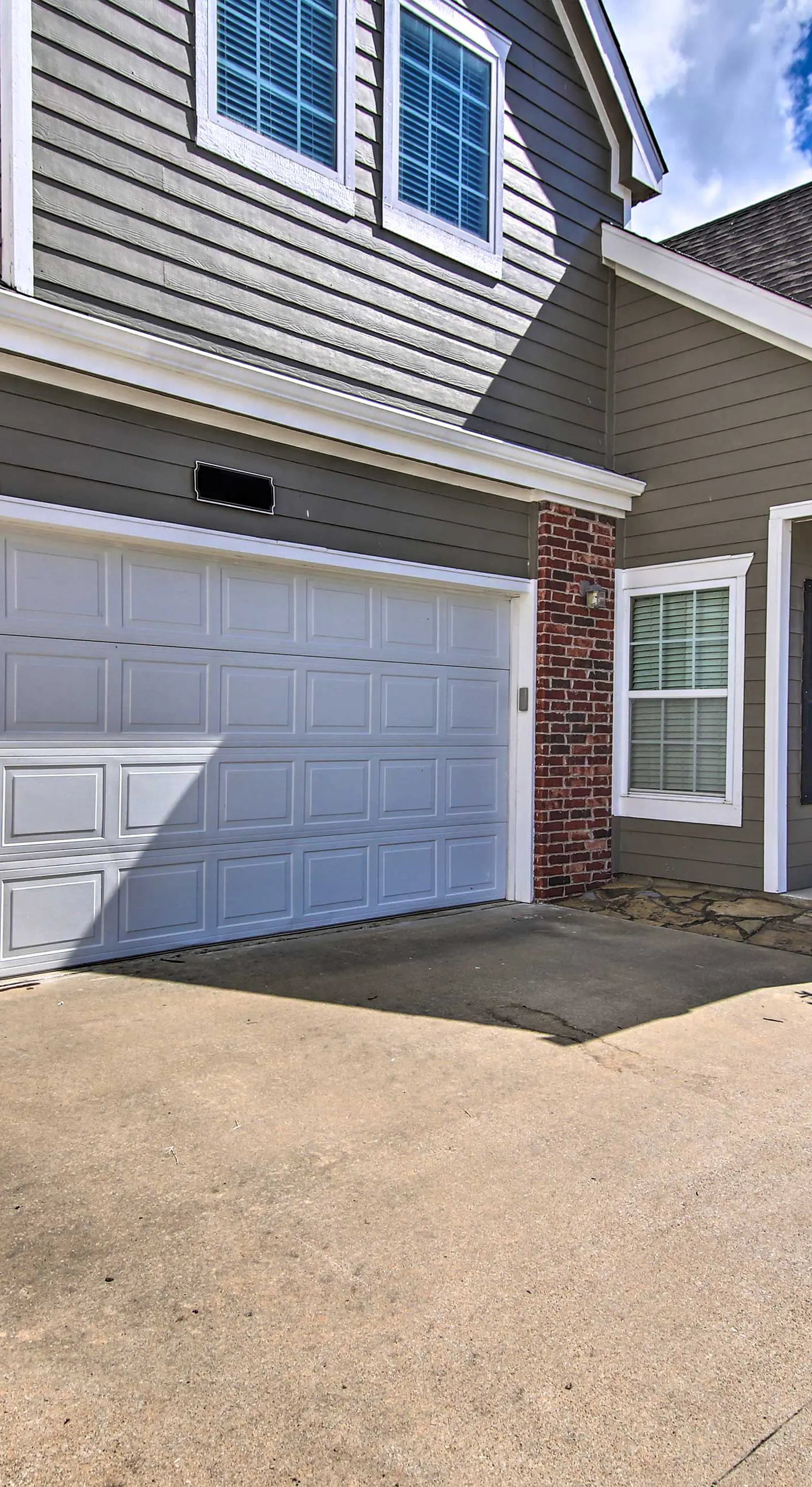 Walk to Lake + Pool Access! Family Gem in Afton