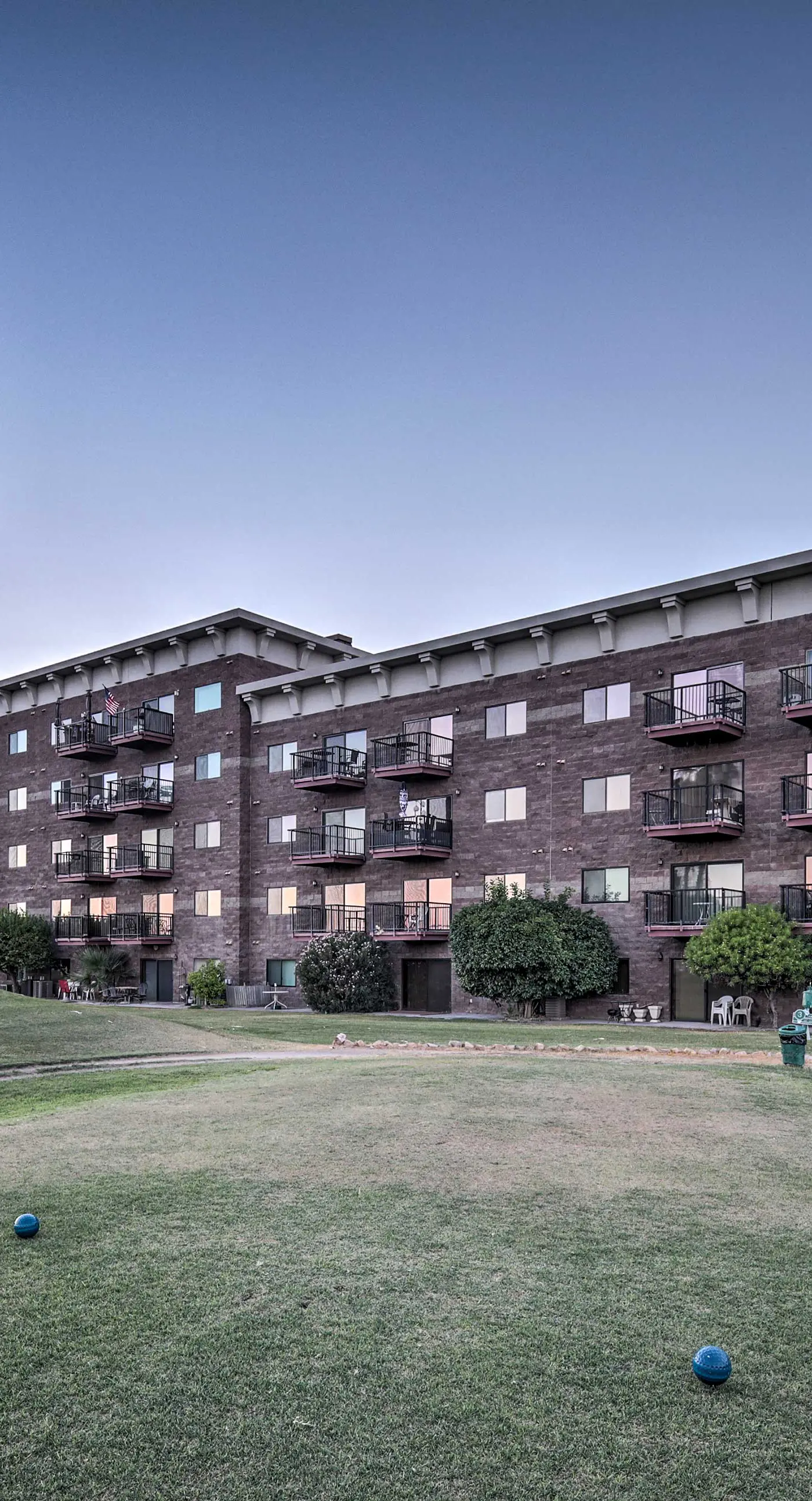 Lake Havasu Getaway w/ Golf Course & Lake Views!