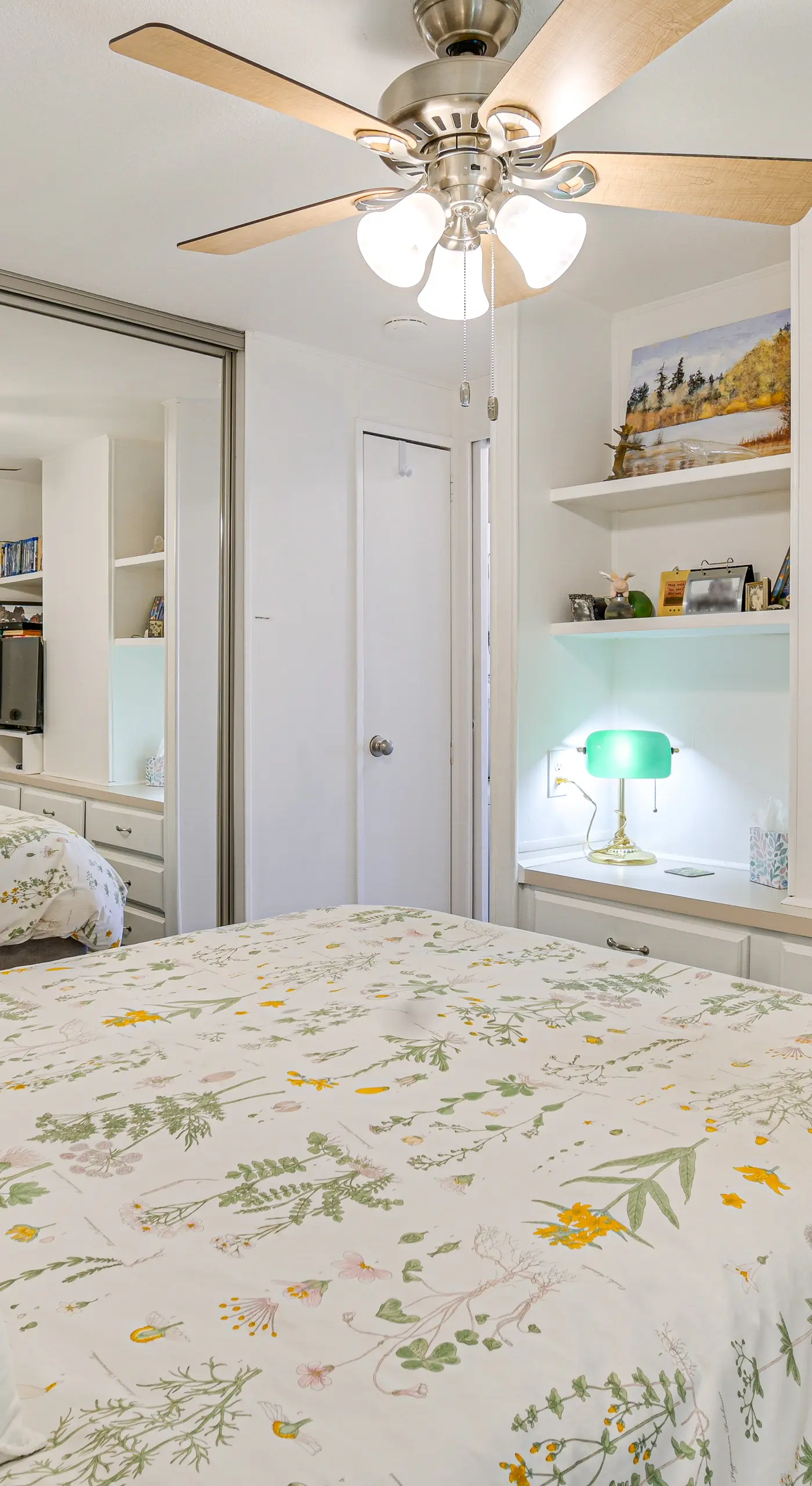 Steps to Beach: Lake Havasu City Home w/ Grill!