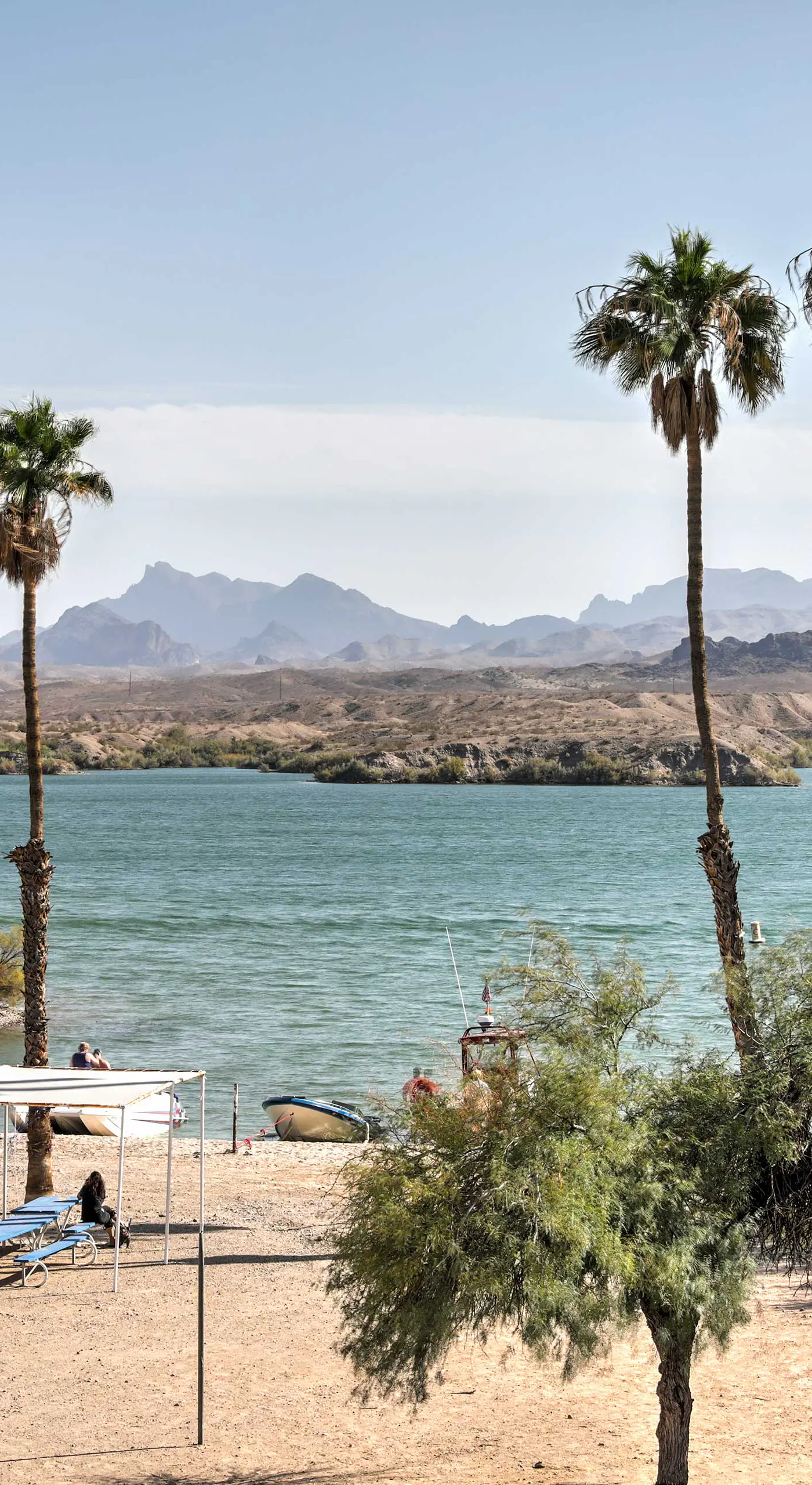 Steps to Beach: Lake Havasu City Home w/ Grill!