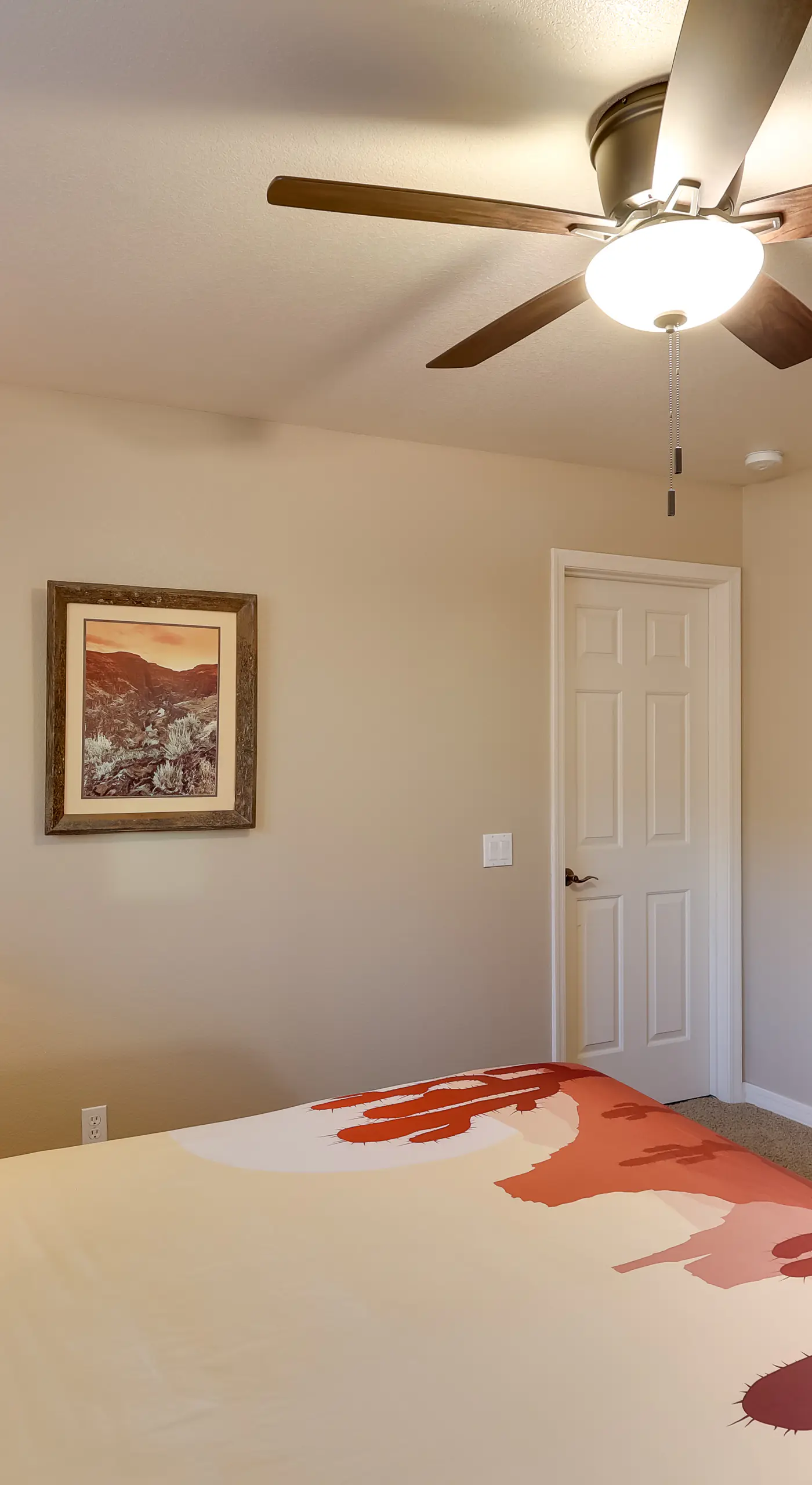 3 Mi to Lake Havasu! Retreat w/ Poolside Oasis