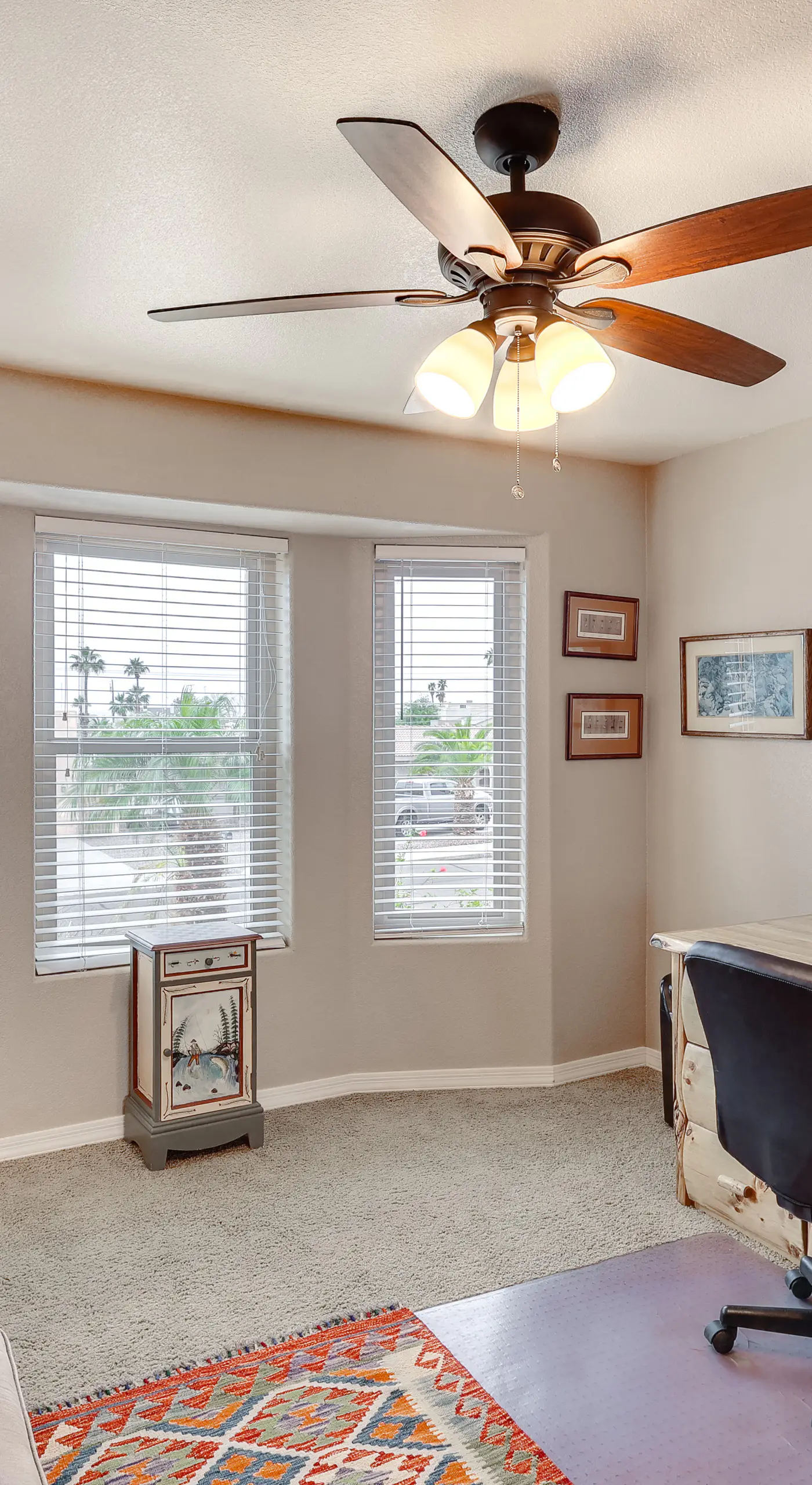 3 Mi to Lake Havasu! Retreat w/ Poolside Oasis