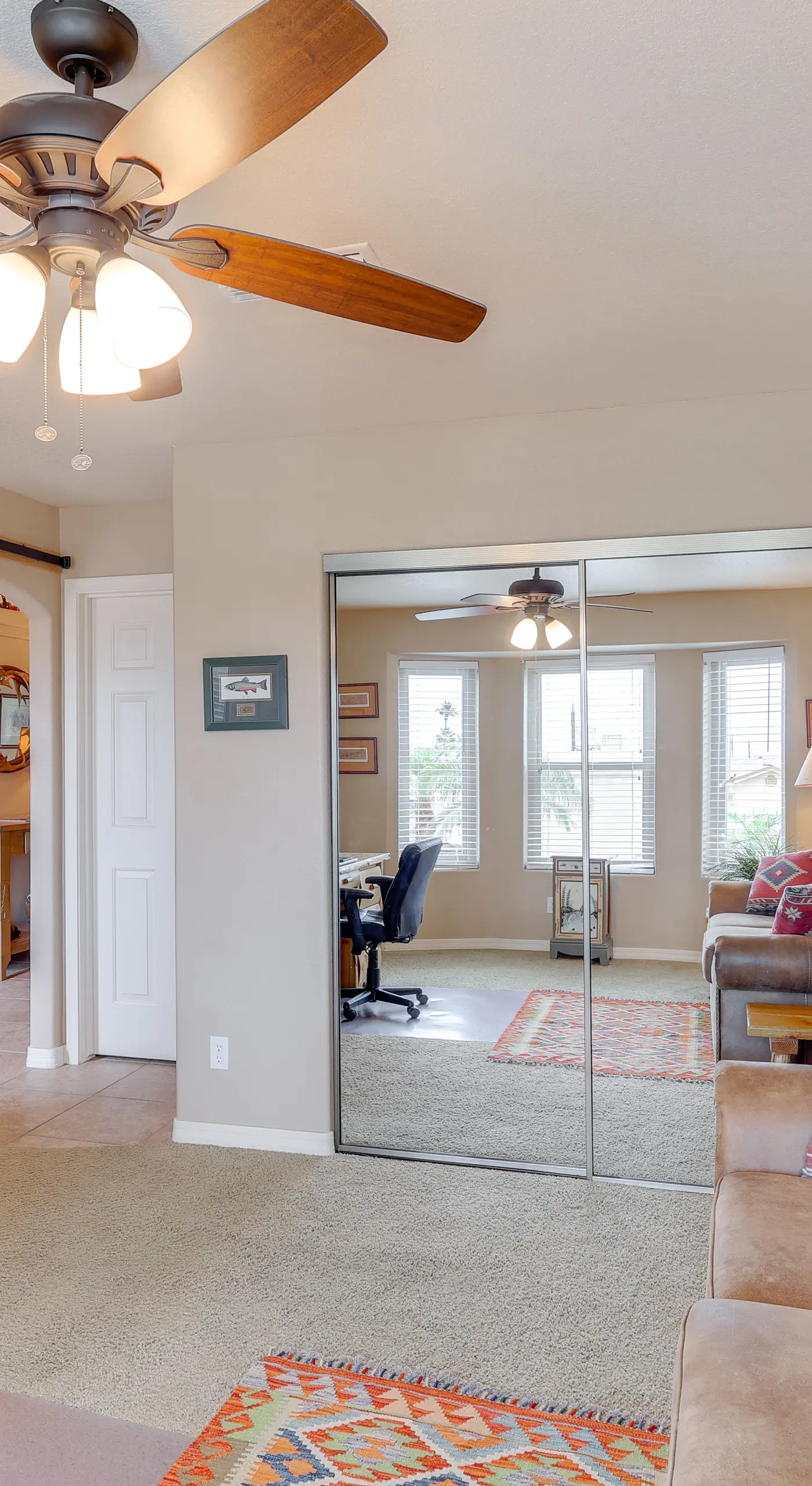 3 Mi to Lake Havasu! Retreat w/ Poolside Oasis