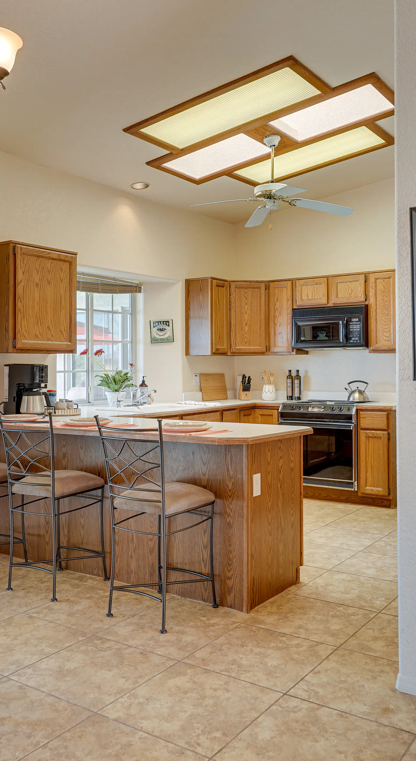 Views & Fenced Yard: Lake Havasu City Home!