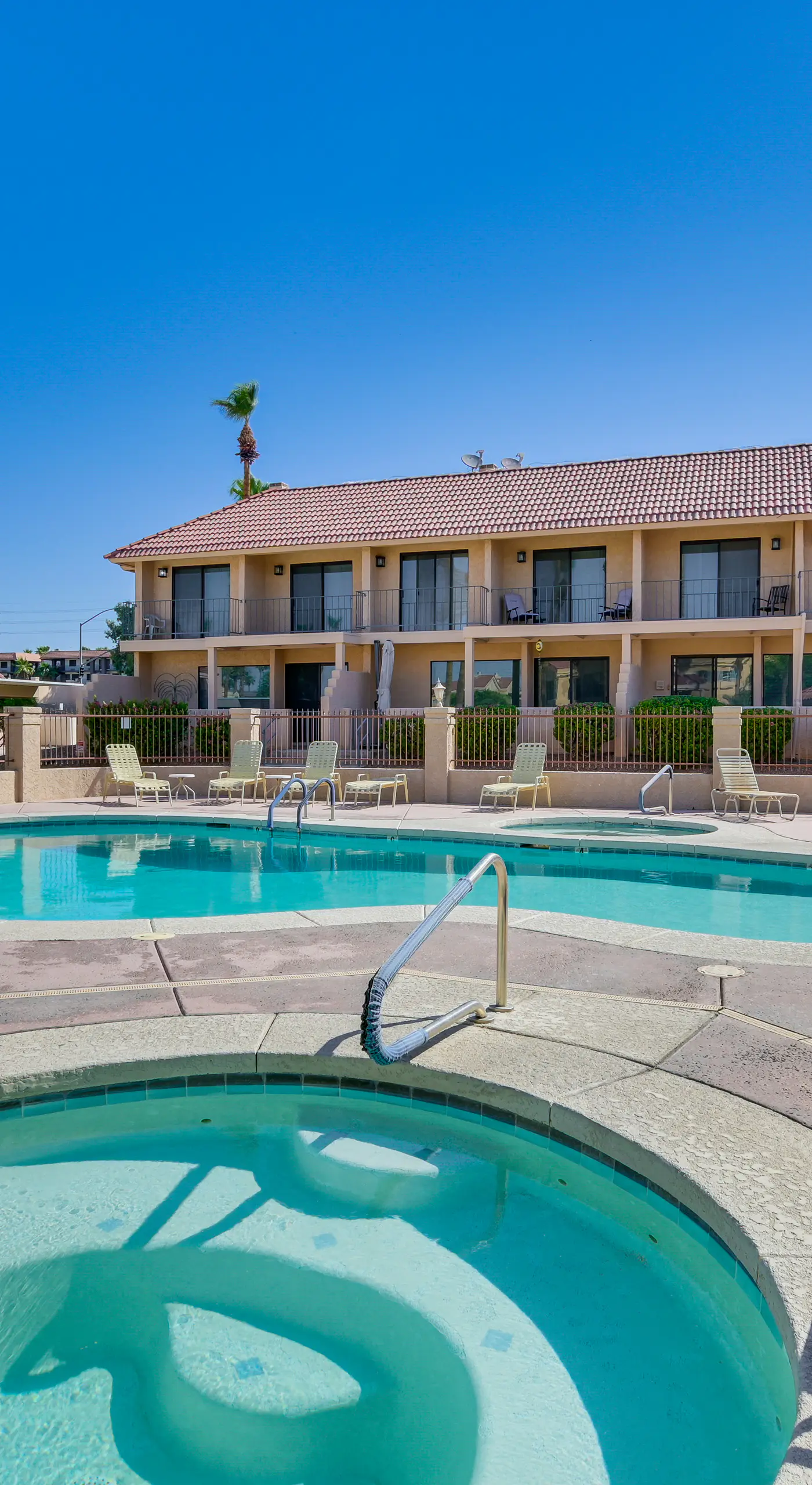 Patio & Pool Access: Lake Havasu City Gem