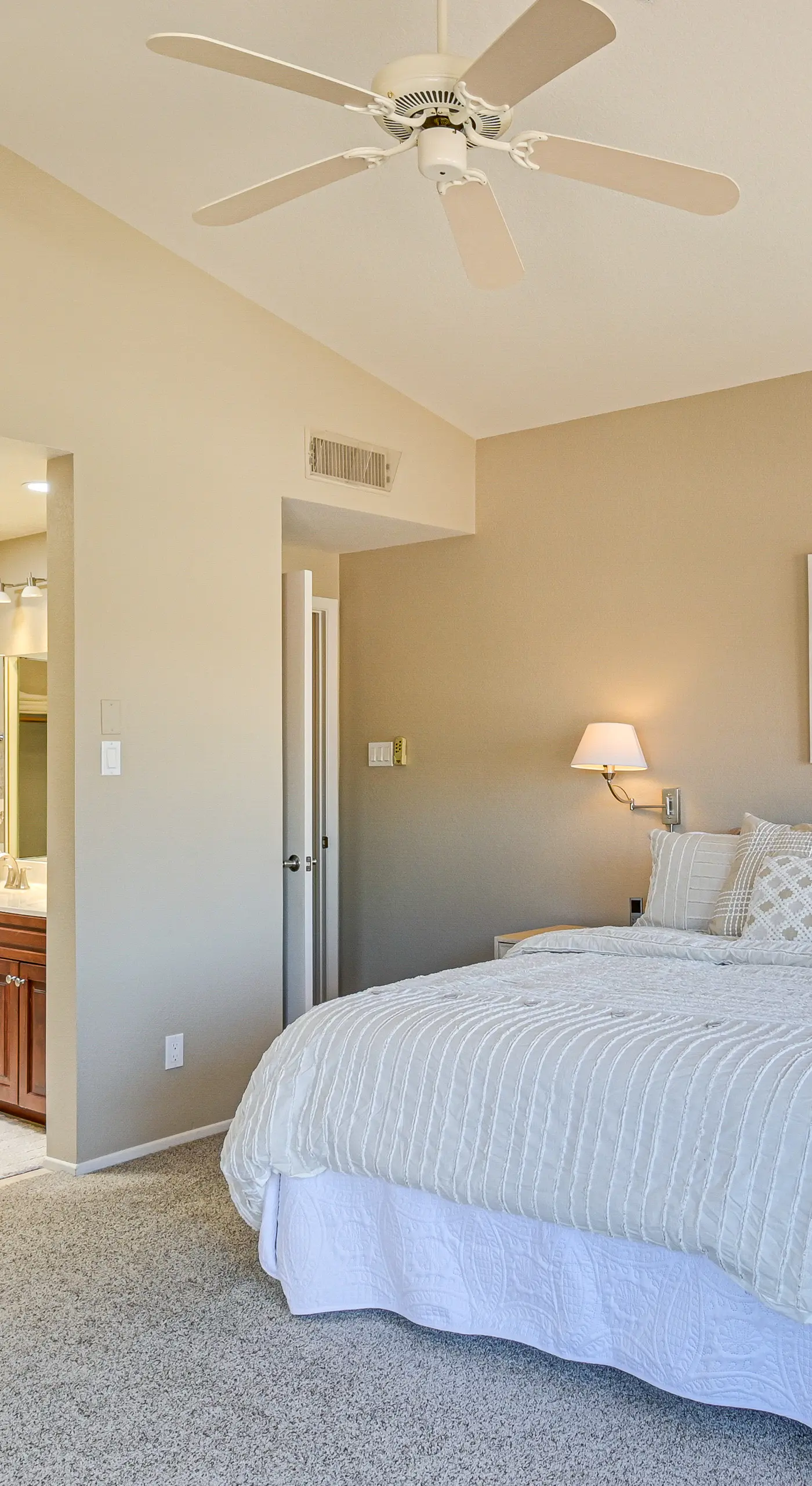 Patio & Pool Access: Lake Havasu City Gem