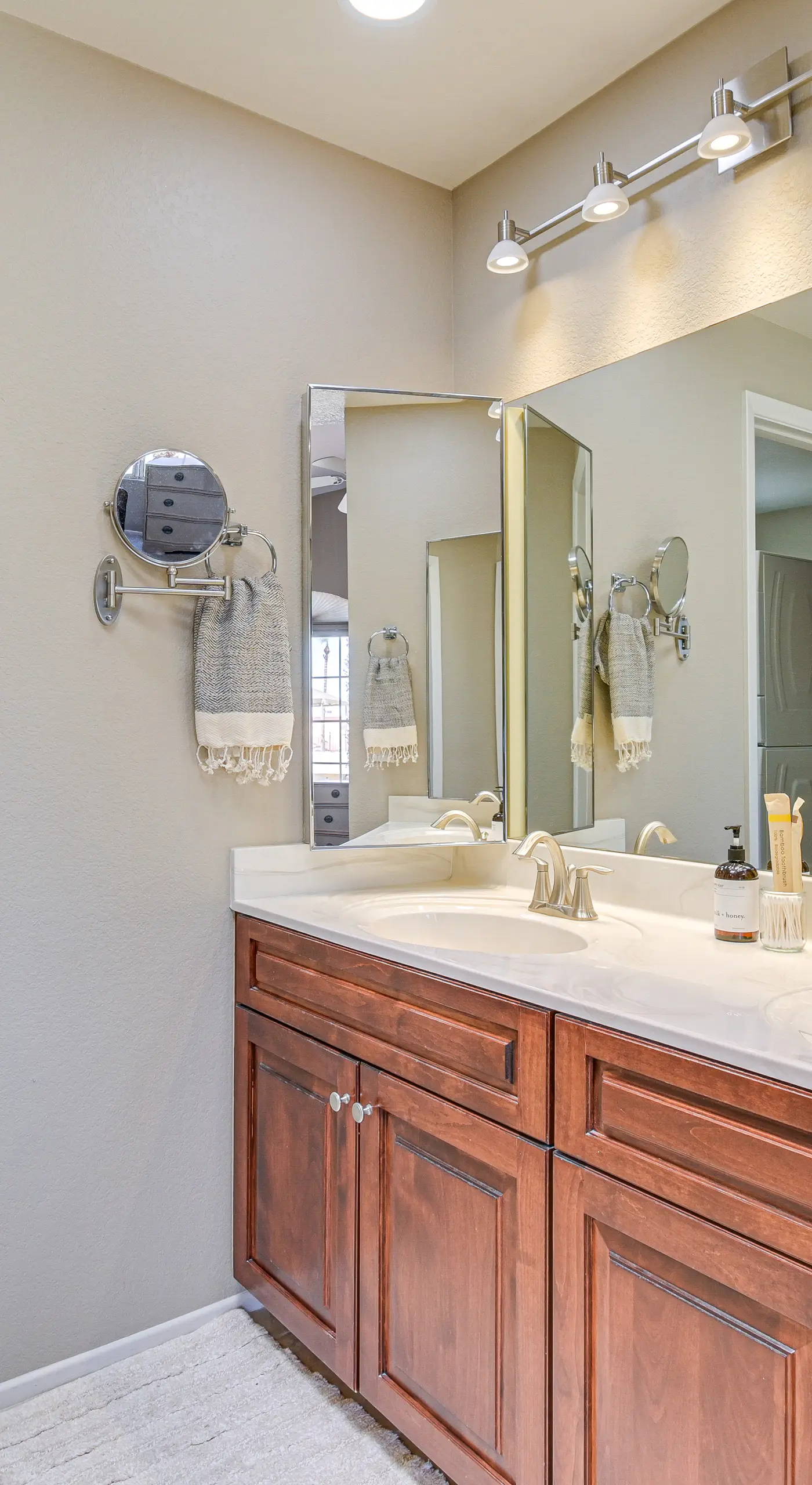 Patio & Pool Access: Lake Havasu City Gem
