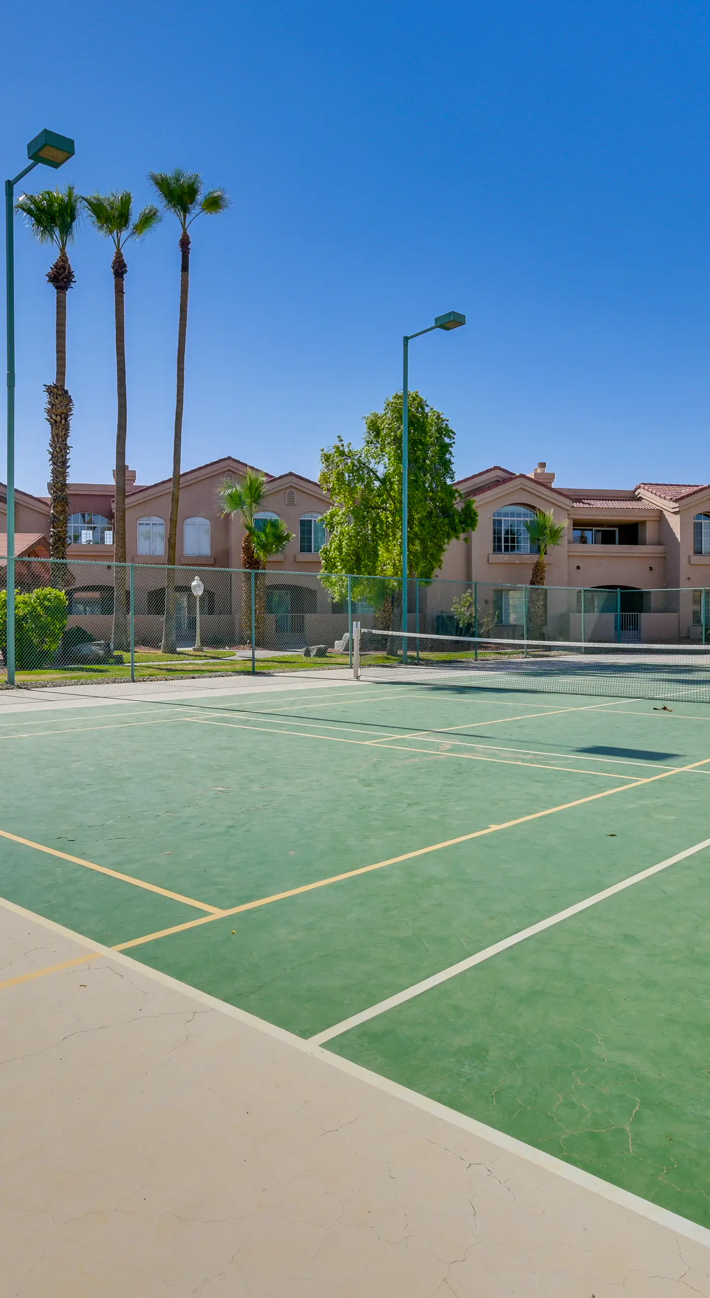 Patio & Pool Access: Lake Havasu City Gem