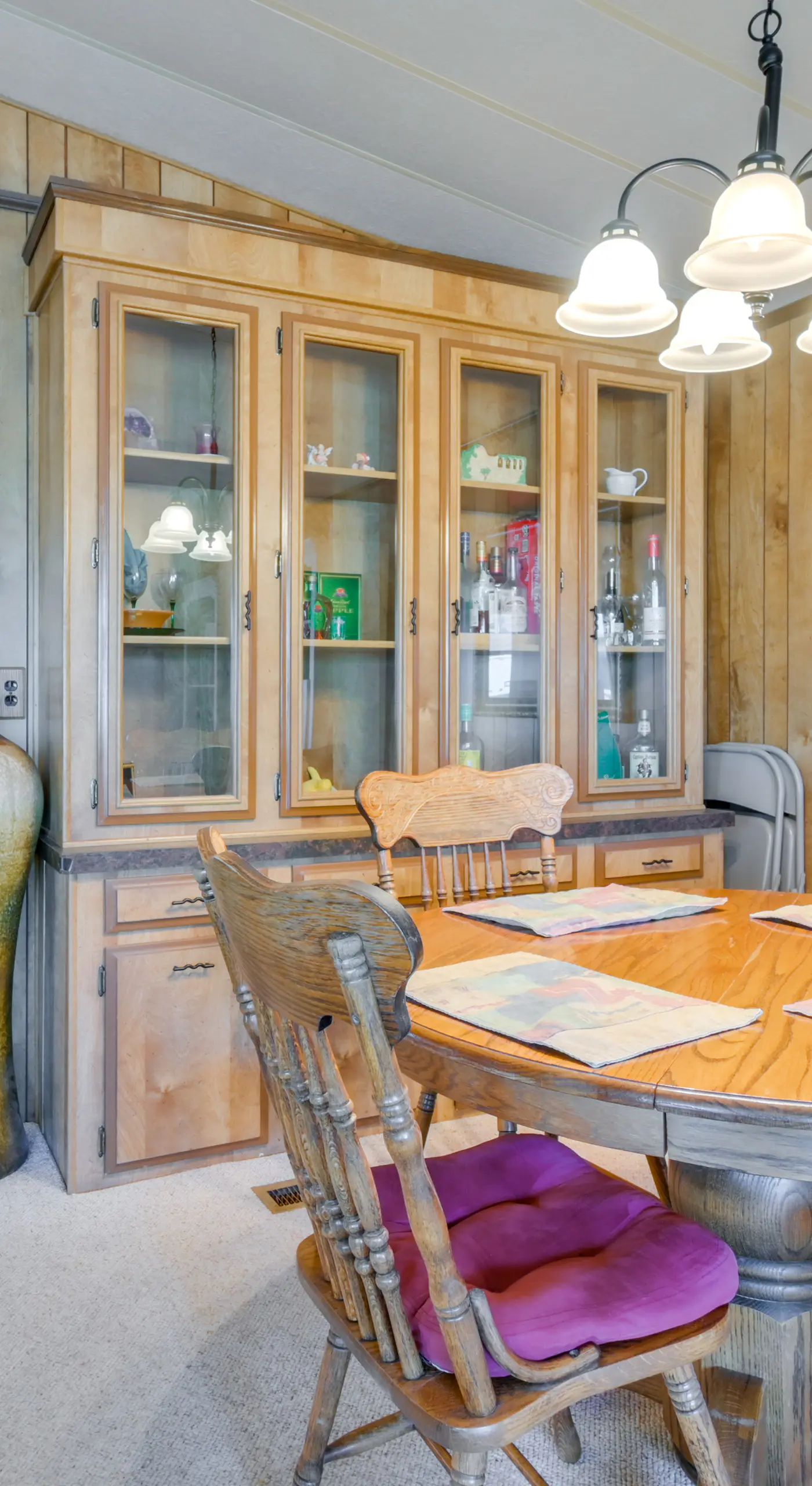 2 Mi to Lake Havasu: Pet-Friendly Home w/ Grill!