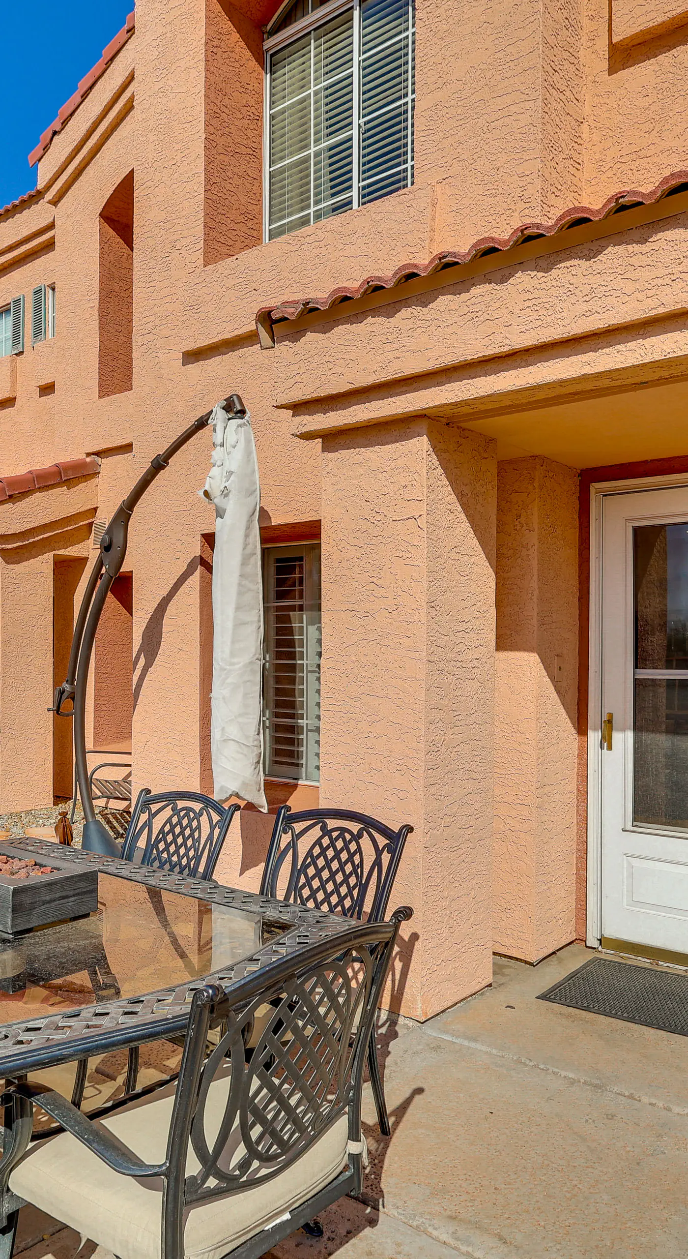 Walk to Rotary Park: LHC Condo w/ Private Patio