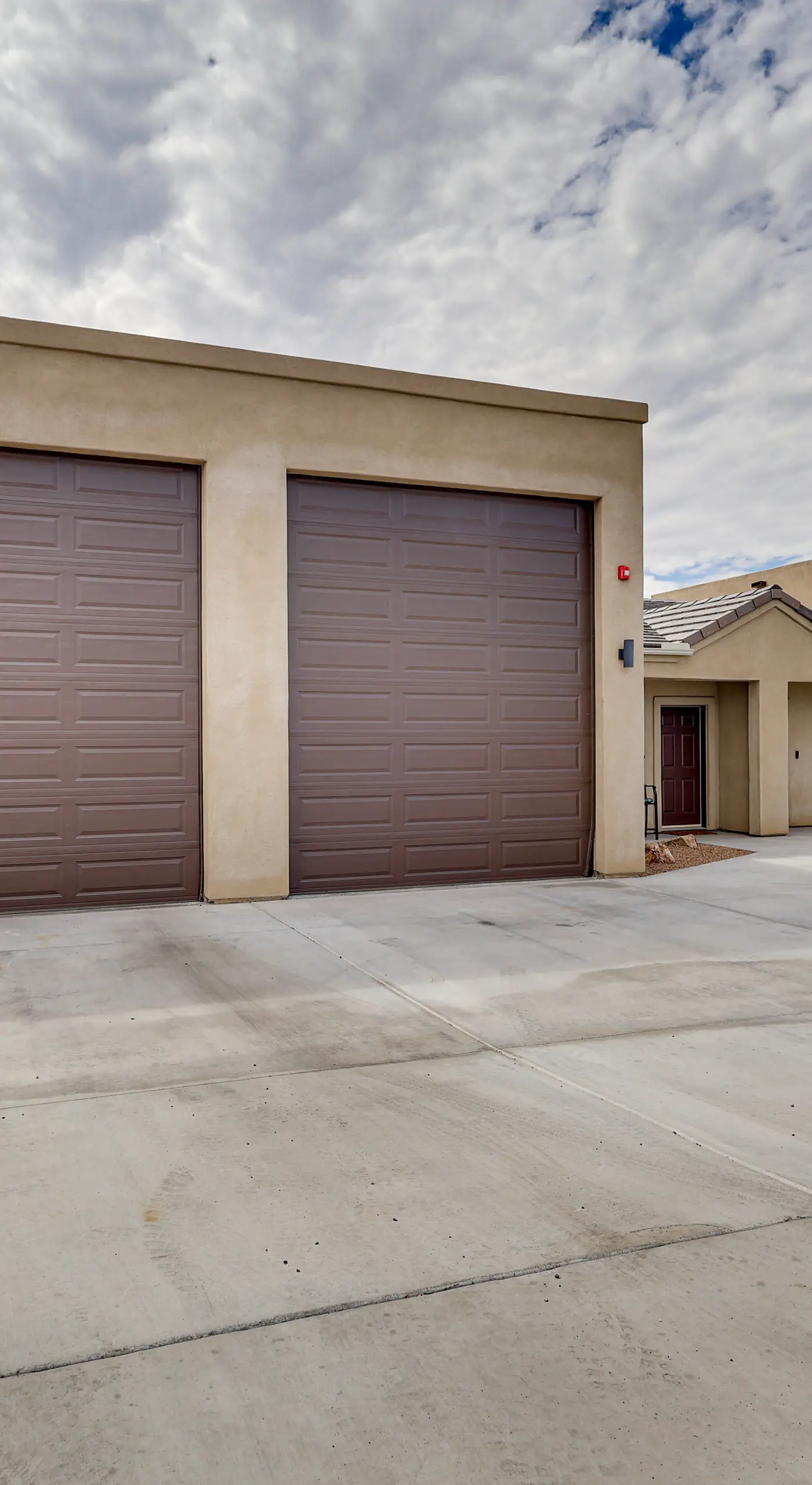 3 Mi to Lake Havasu: Condo w/ Mountain & Lake View
