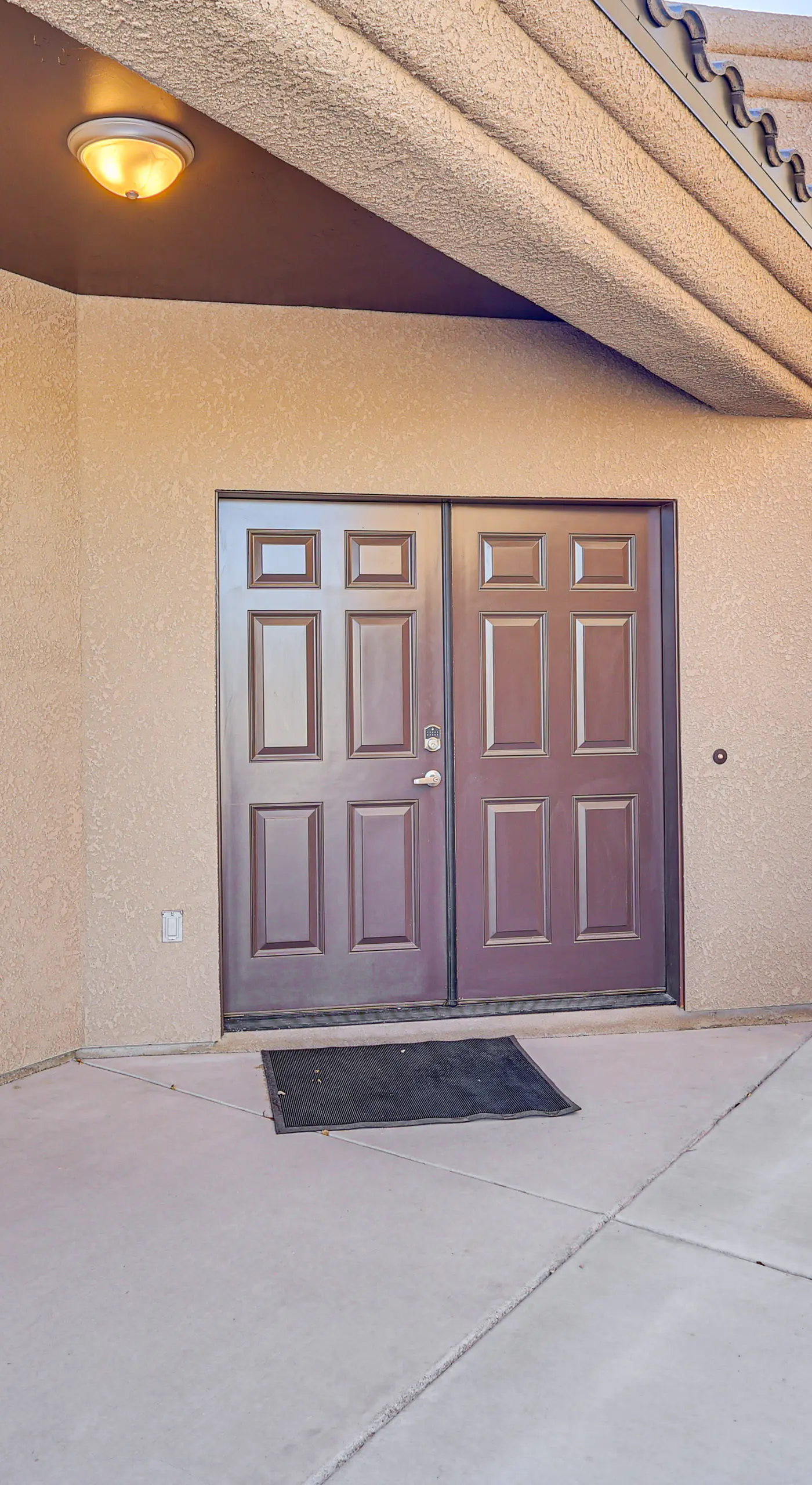Hike & Explore: Apt 3 Mi to Lake Havasu & Dtwn!