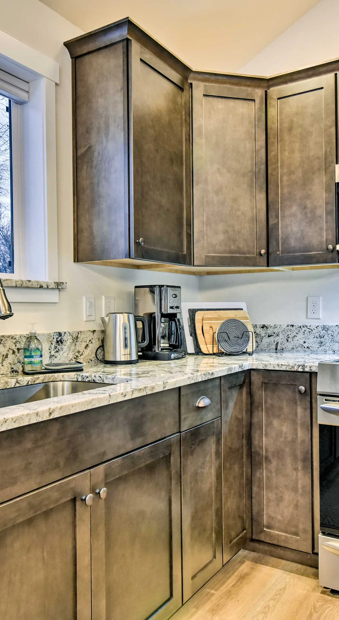 Family-Friendly Packwood Retreat w/ Deck!