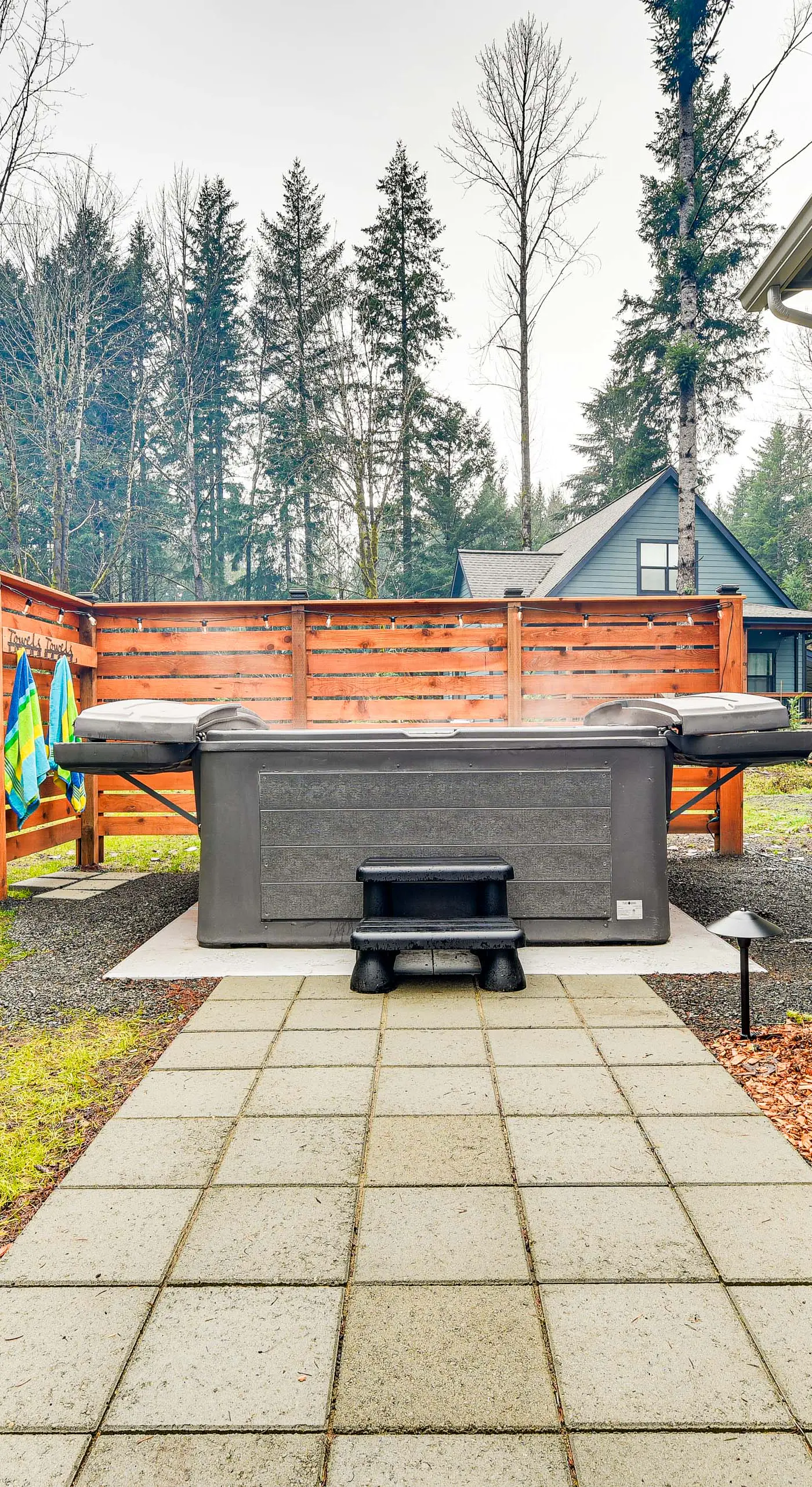 Family-Friendly Packwood Retreat w/ Deck!