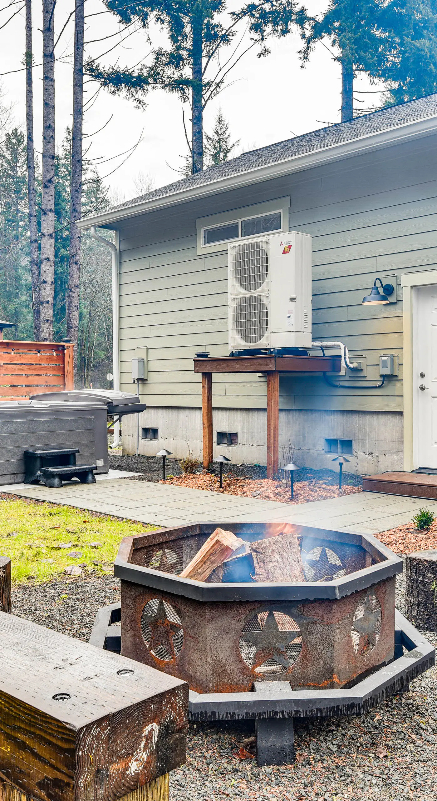 Family-Friendly Packwood Retreat w/ Deck!
