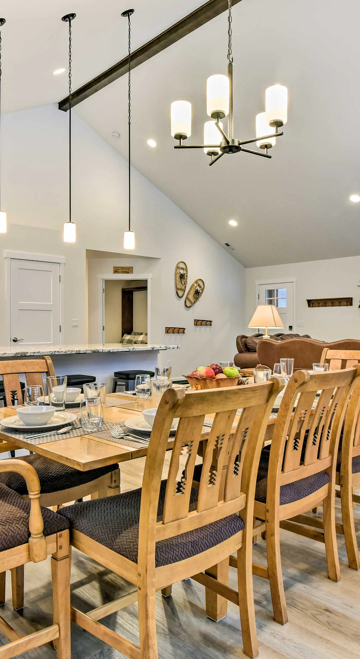 Family-Friendly Packwood Retreat w/ Deck!