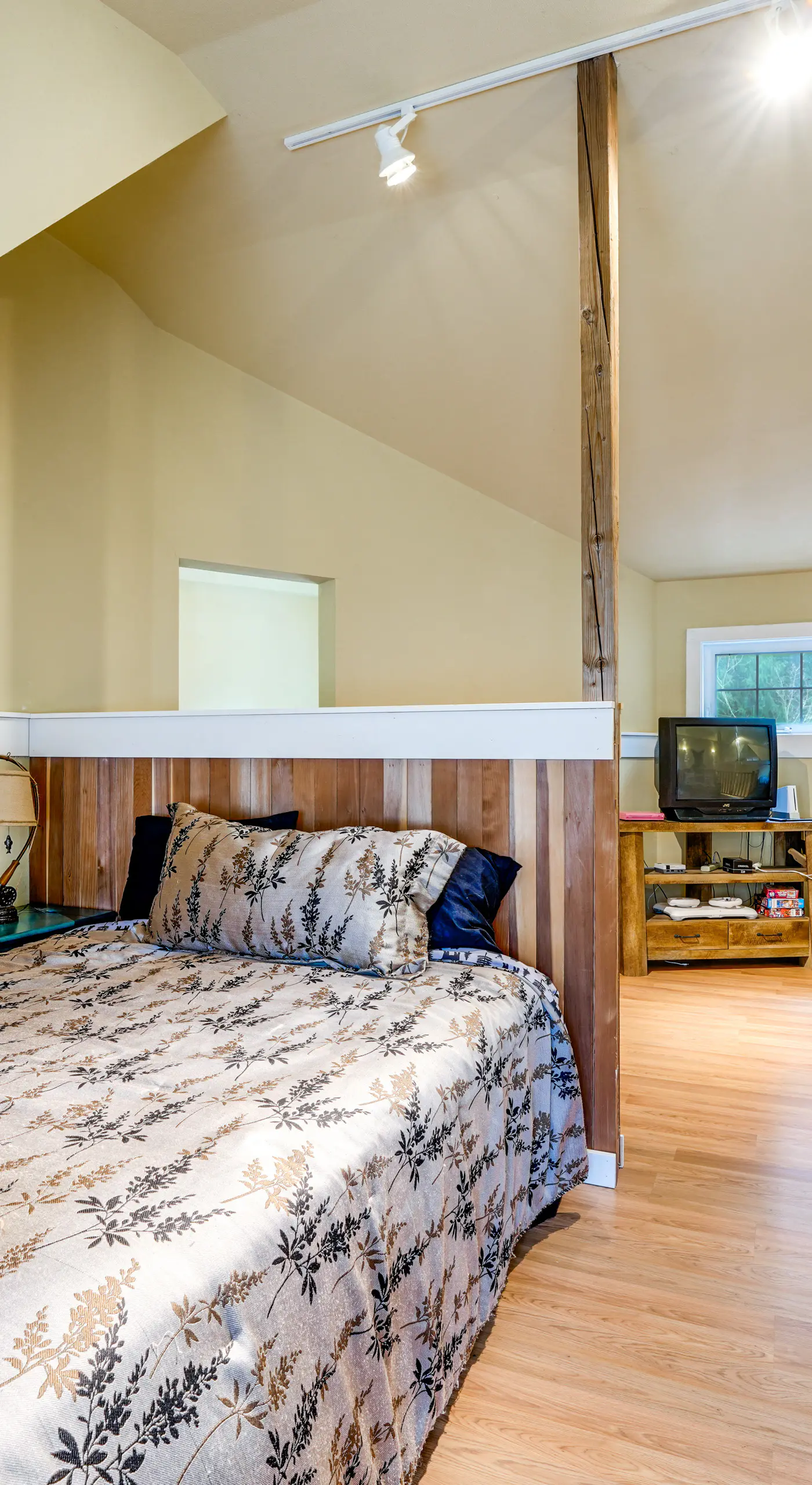 Ski, Fish & Explore: Packwood Home w/ Hot Tub!