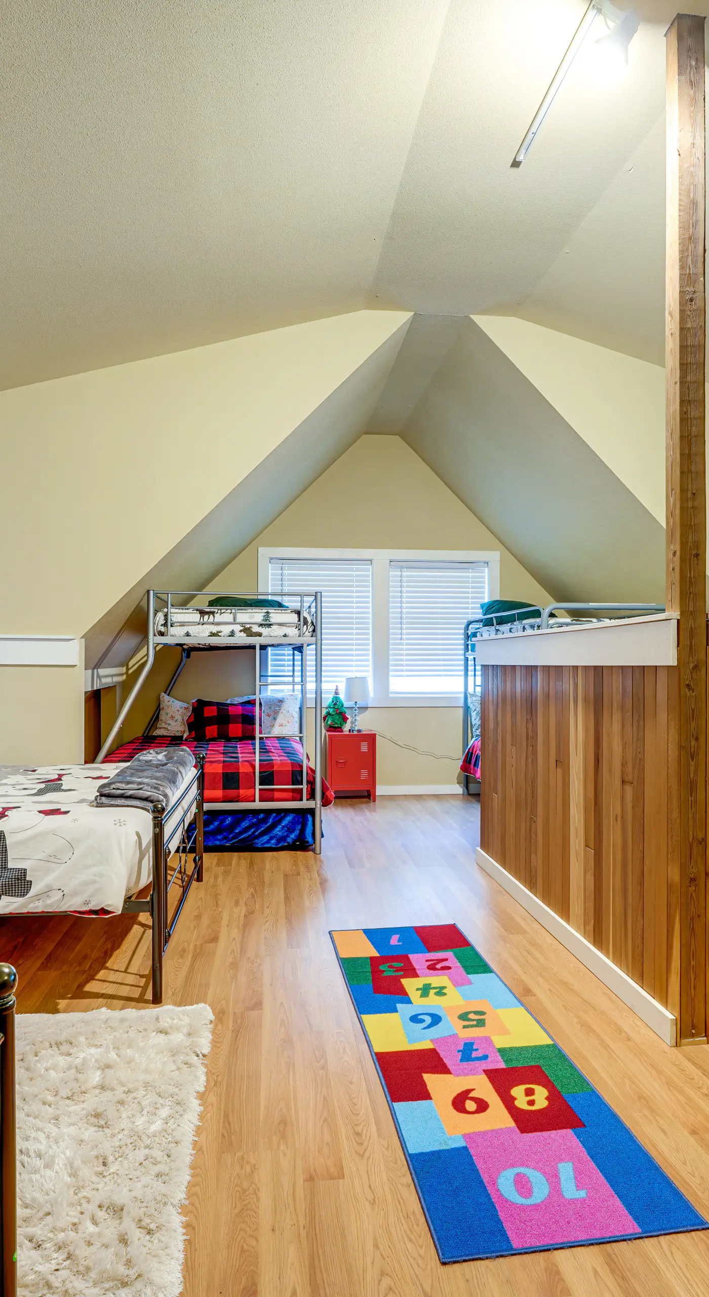 Ski, Fish & Explore: Packwood Home w/ Hot Tub!