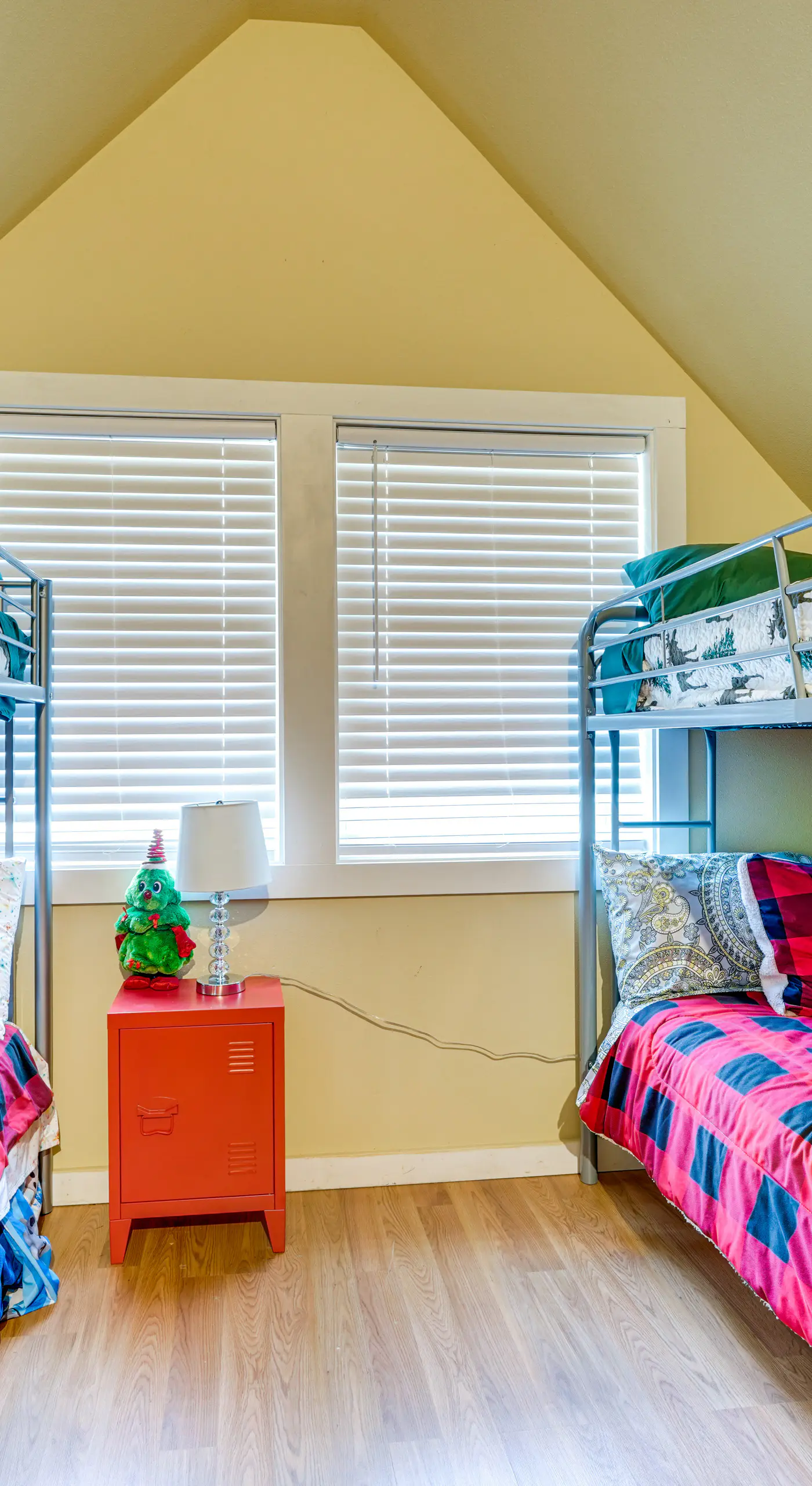 Ski, Fish & Explore: Packwood Home w/ Hot Tub!