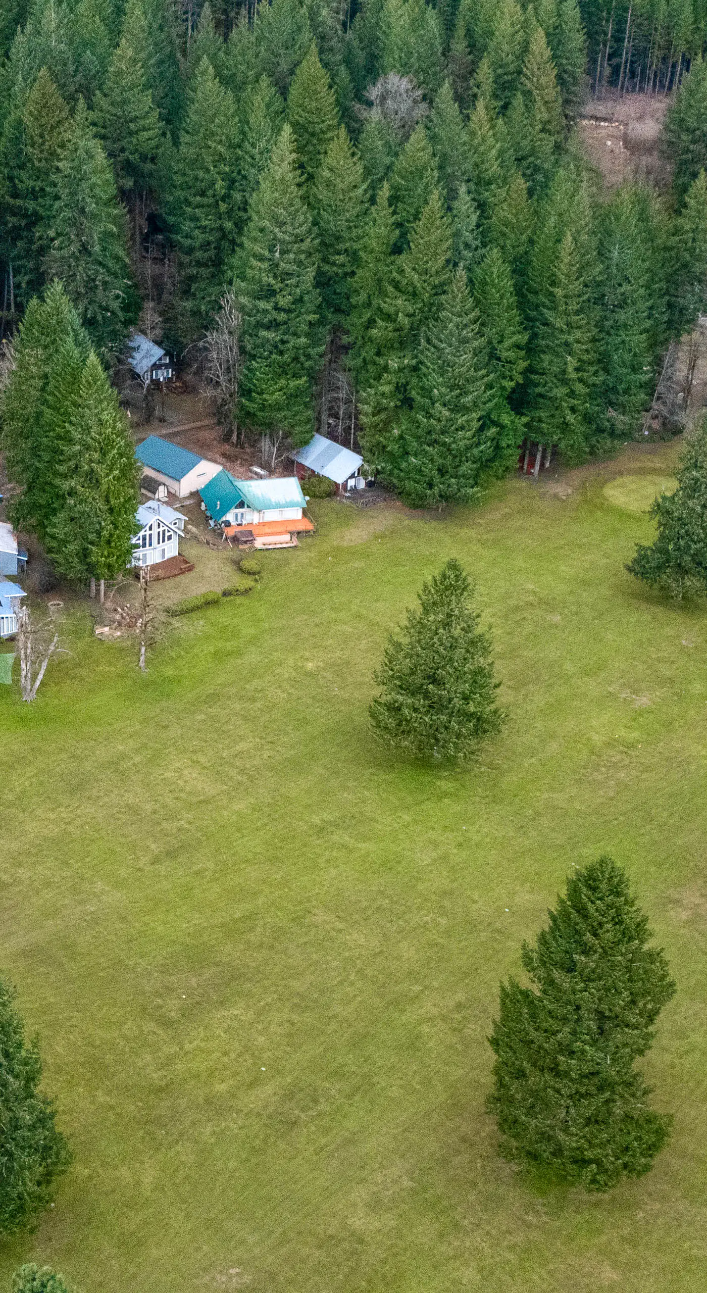 Ski, Fish & Explore: Packwood Home w/ Hot Tub!