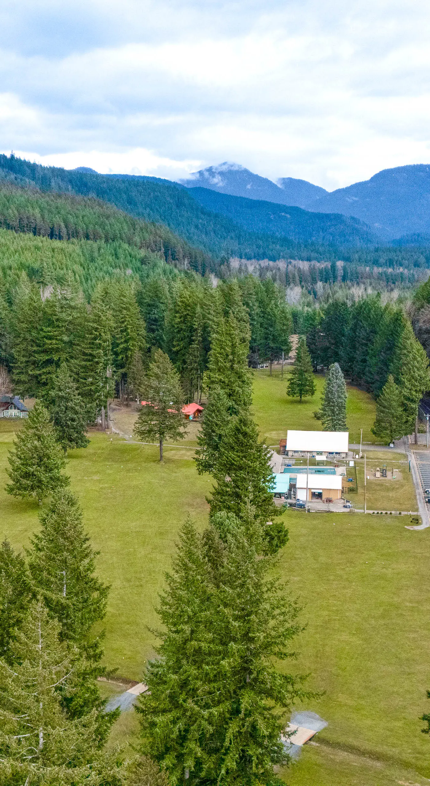 Ski, Fish & Explore: Packwood Home w/ Hot Tub!
