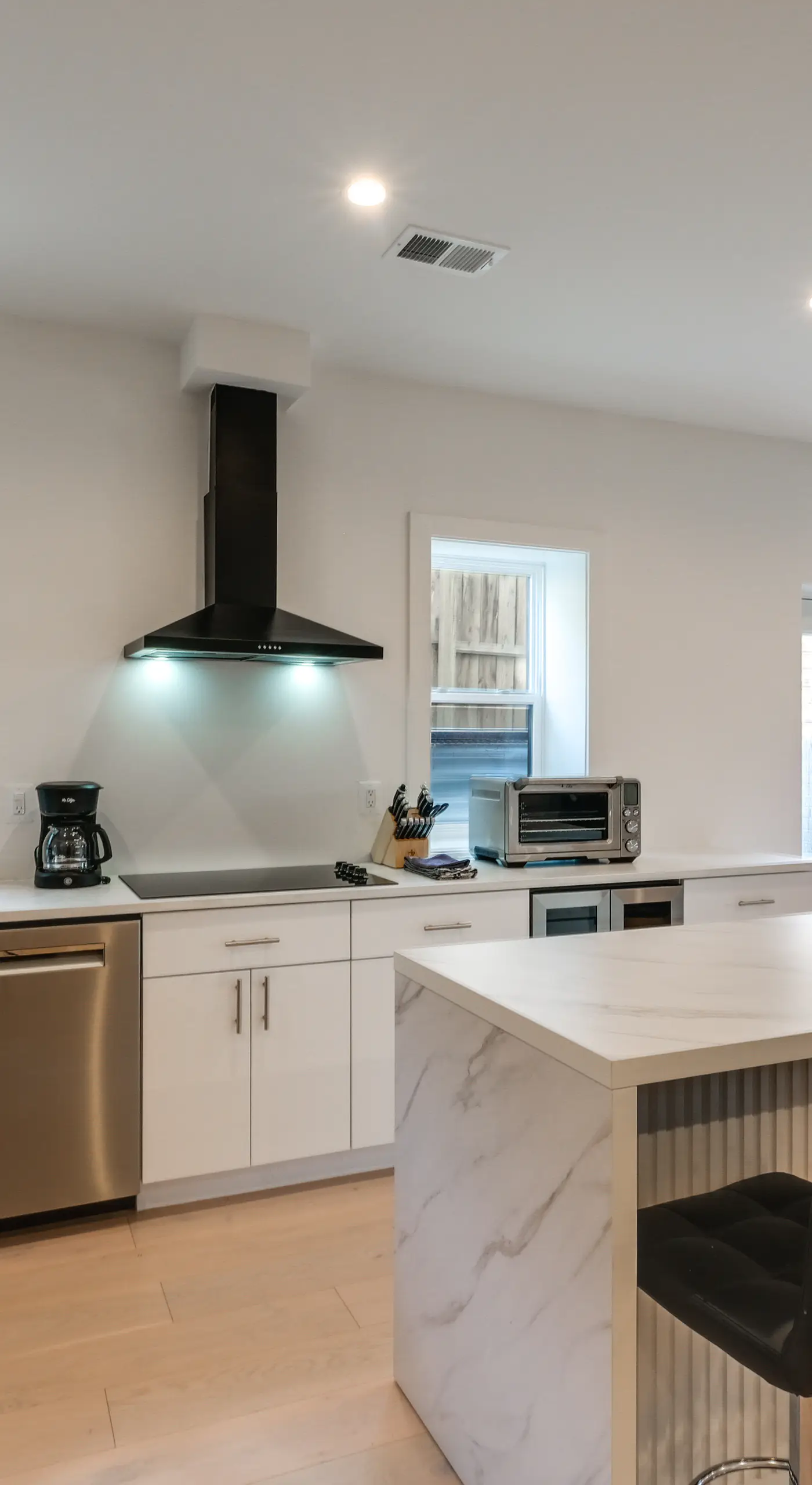 Quiet & Residential Apt, 7 Mi to National Mall!