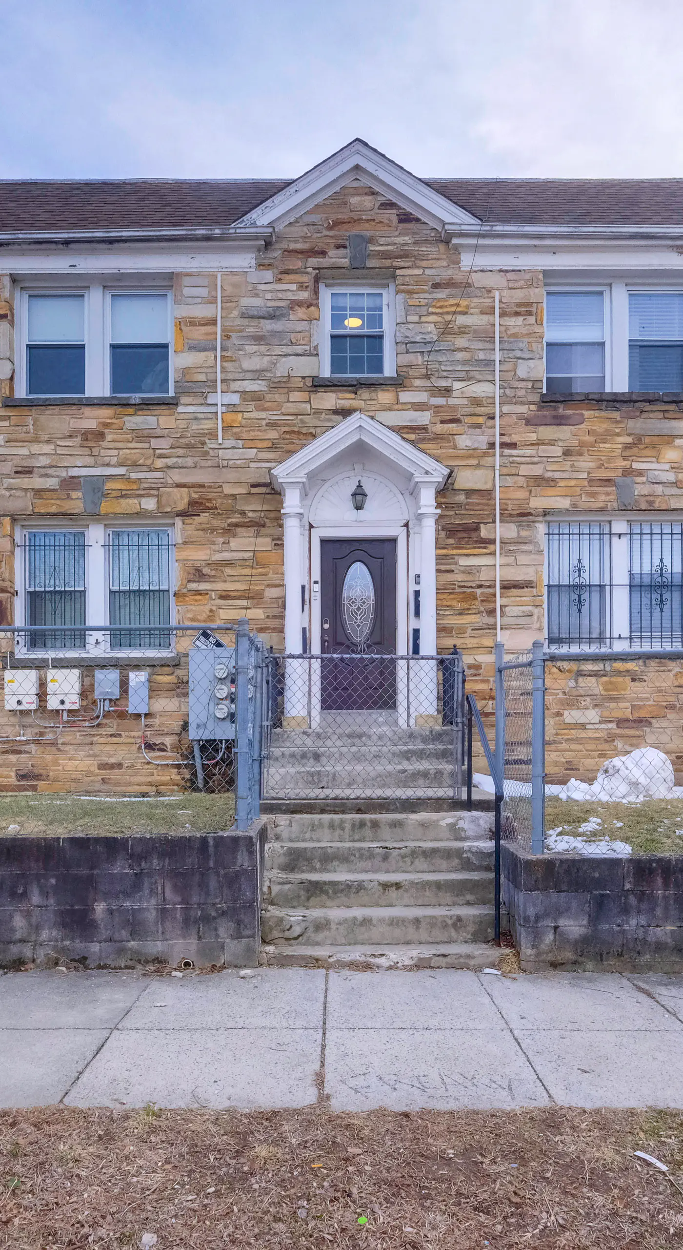 Fire Pit & Yard! Modern DC Unit Near H Street