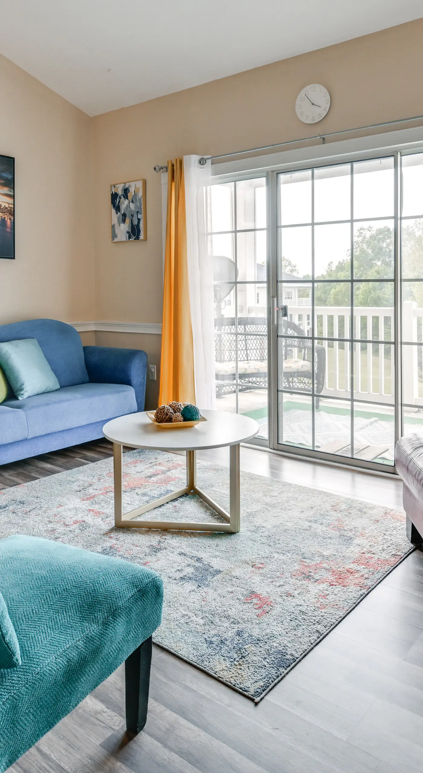 Charming Condo w/ Balcony, 1 Mi to UNC Charlotte!