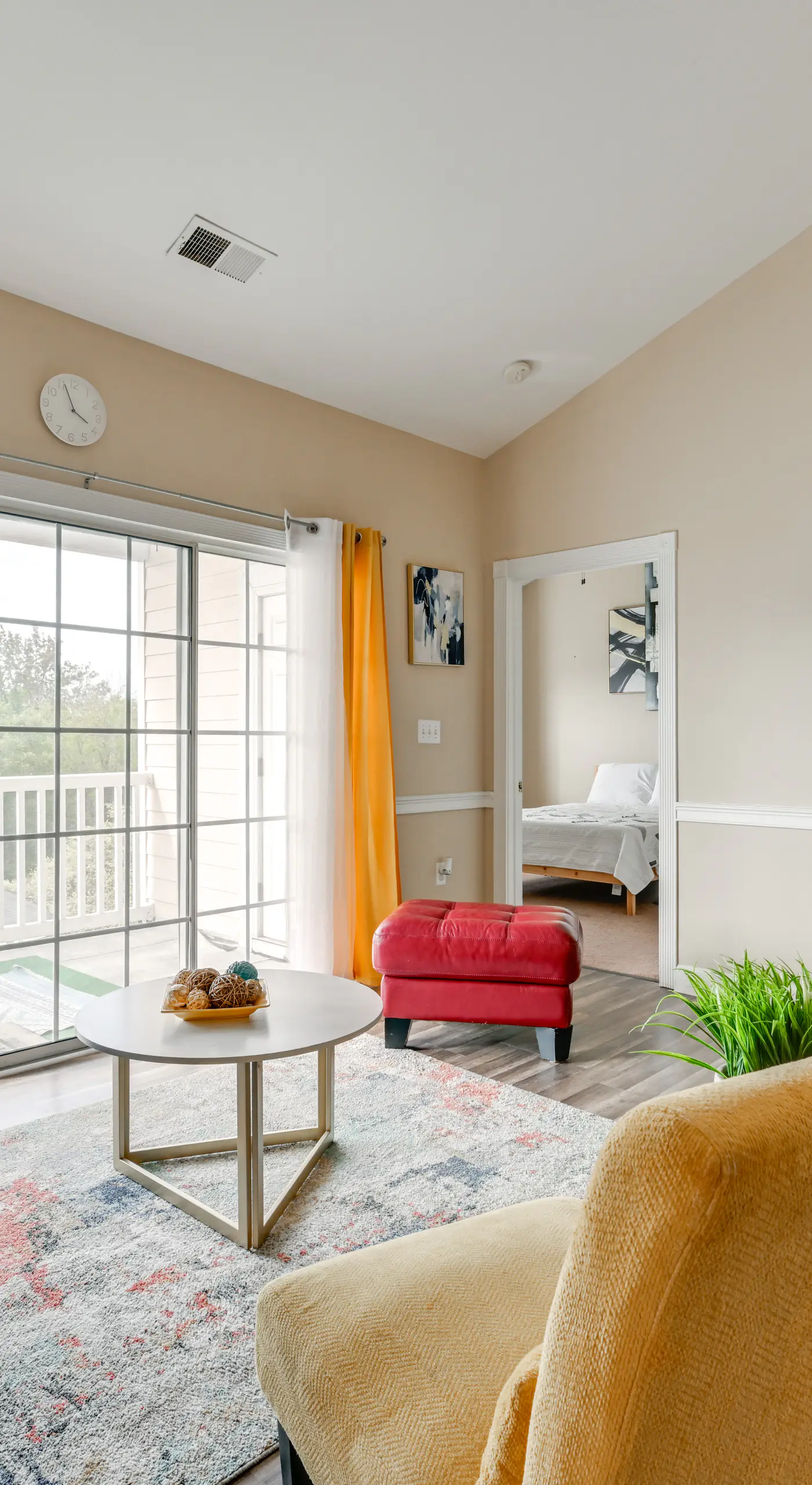 Charming Condo w/ Balcony, 1 Mi to UNC Charlotte!